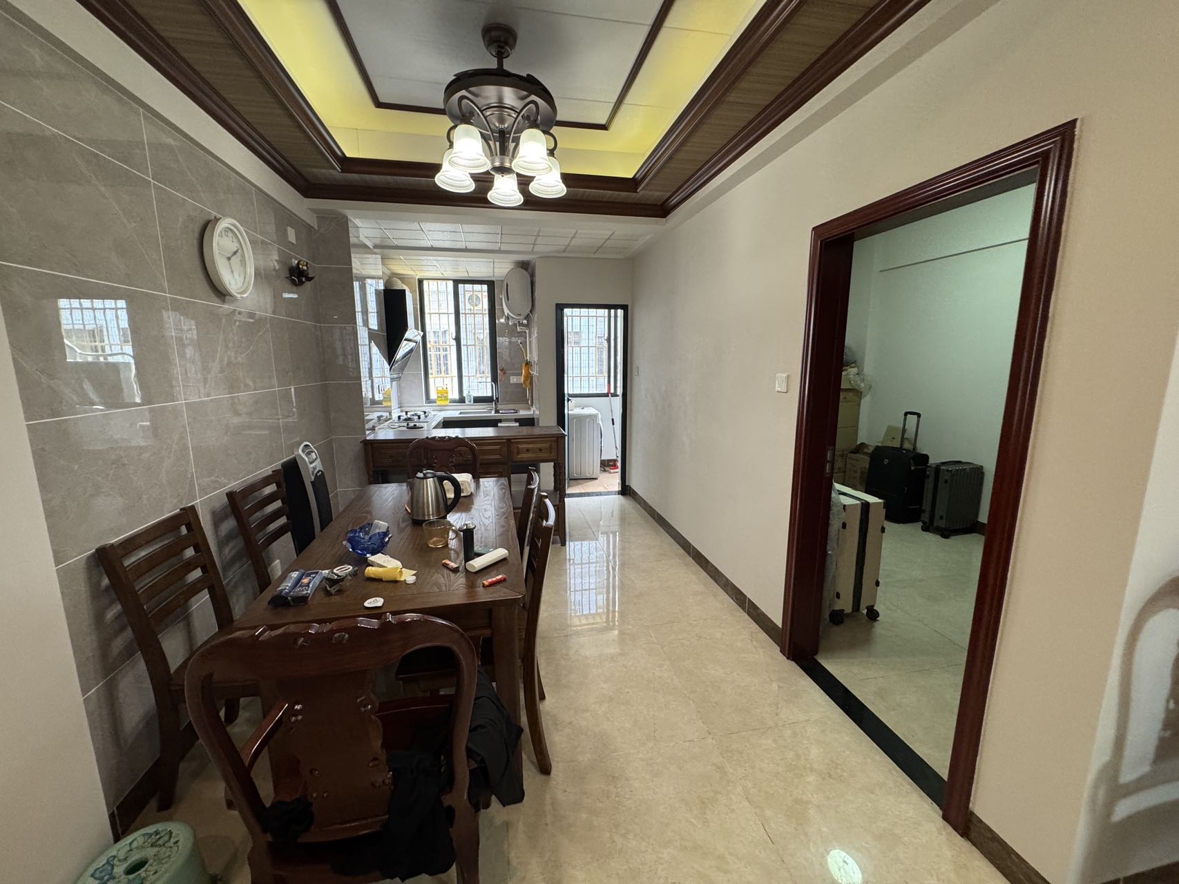 凤翔山庄 3室2厅2卫 102.0万 凤翔山庄 3室2厅2卫 102.0万室内图