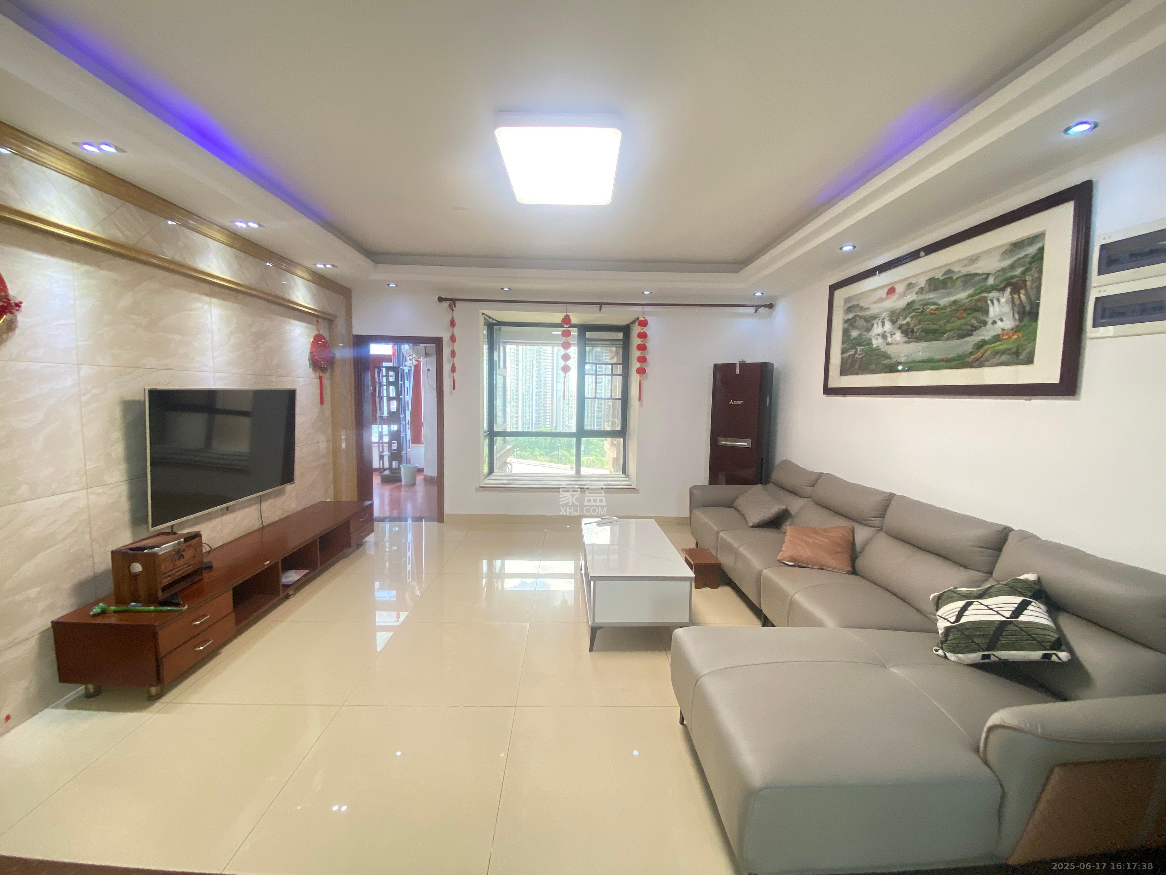 双湾国际(湘江御景花园) 3室2厅3卫 2800.0元/月 双湾国际(湘江御景花园) 3室2厅3卫 2800.0元/月室内图