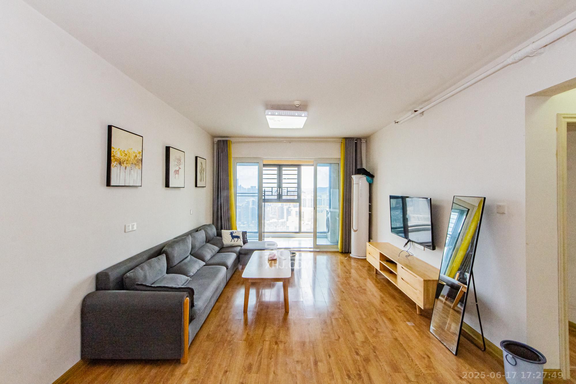 北辰三角洲C3区  3室2厅1卫    138.0万 北辰三角洲C3区  3室2厅1卫    138.0万客厅