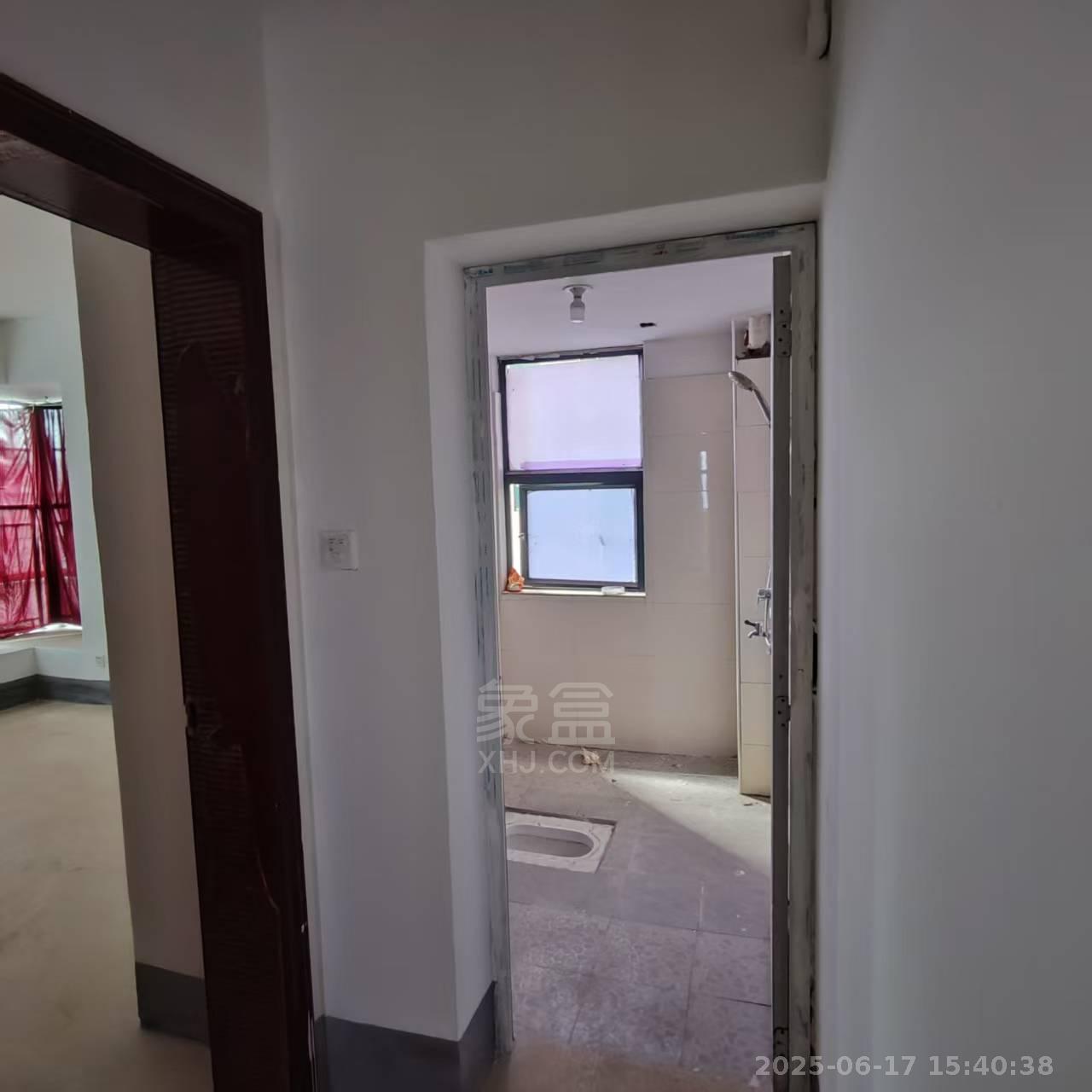 圣华名城建设北路110号  3室1厅1卫   800.00元/月室内图