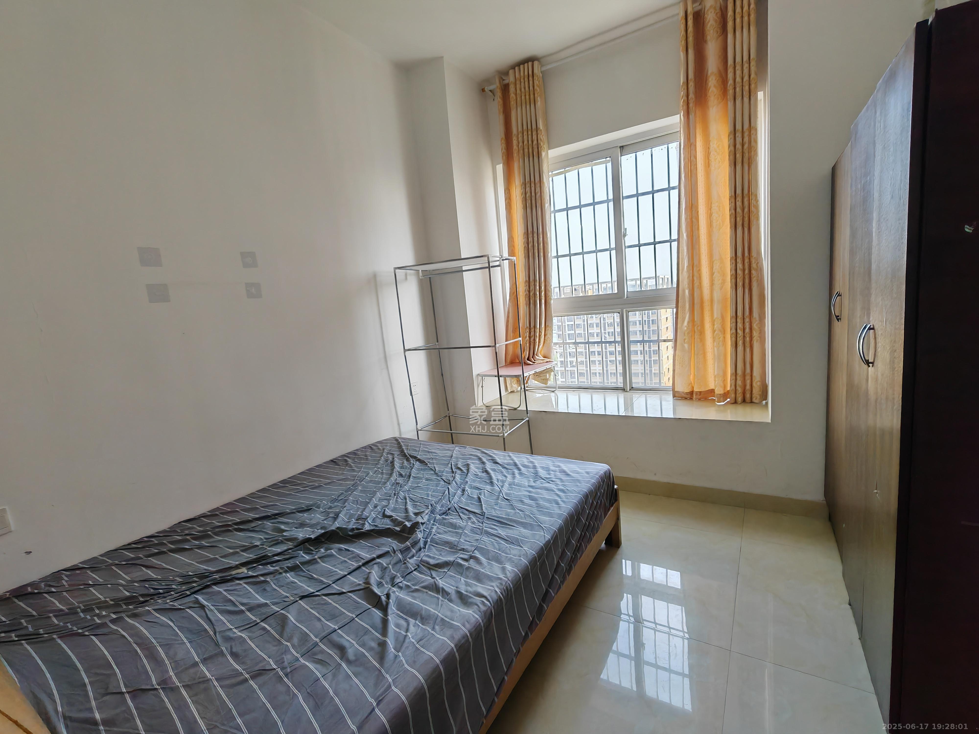 光明城市(星辰青年城) 2室1厅1卫 1600.0元/月 光明城市(星辰青年城) 2室1厅1卫 1600.0元/月室内图