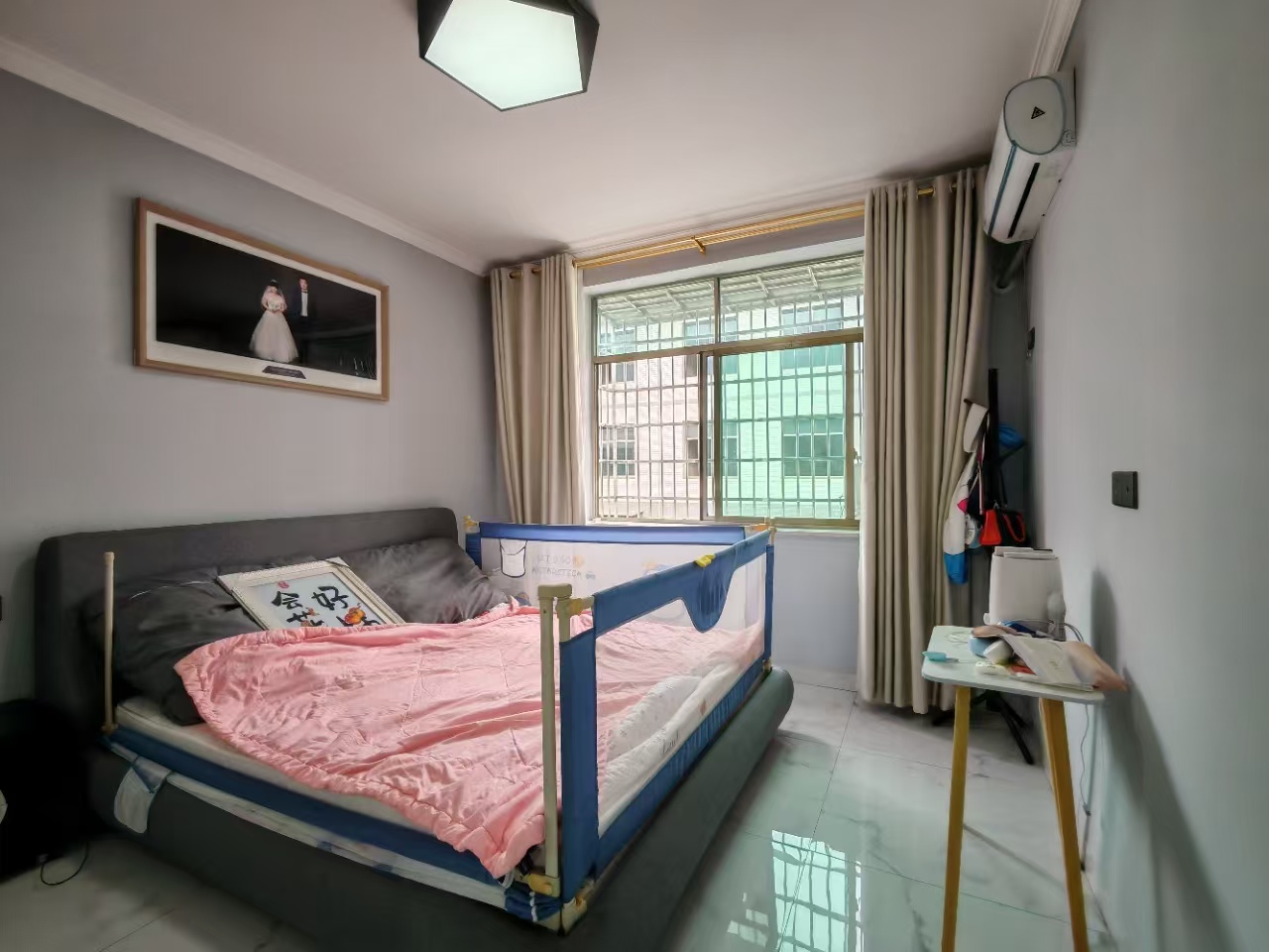 应电家园 3室2厅1卫 1000.0元/月 应电家园 3室2厅1卫 1000.0元/月室内图