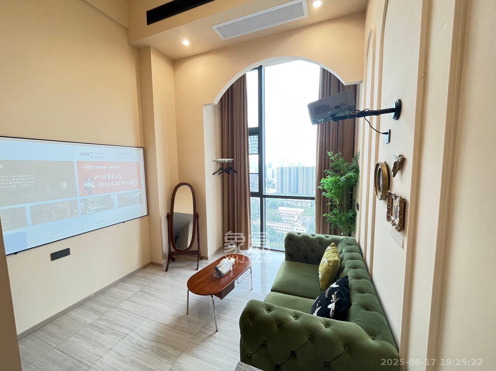 万润时光里  1室0厅0卫   2680.00元/月室内图