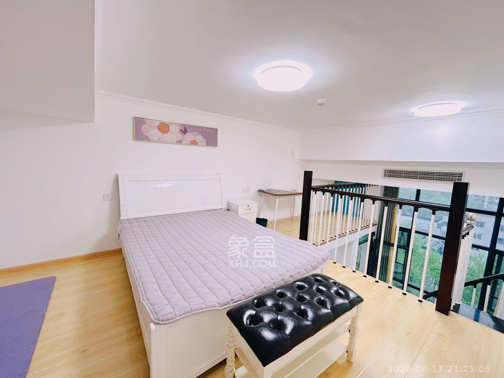 裕天国际商汇中心 1室1厅1卫 1800.0元/月 裕天国际商汇中心 1室1厅1卫 1800.0元/月室内图