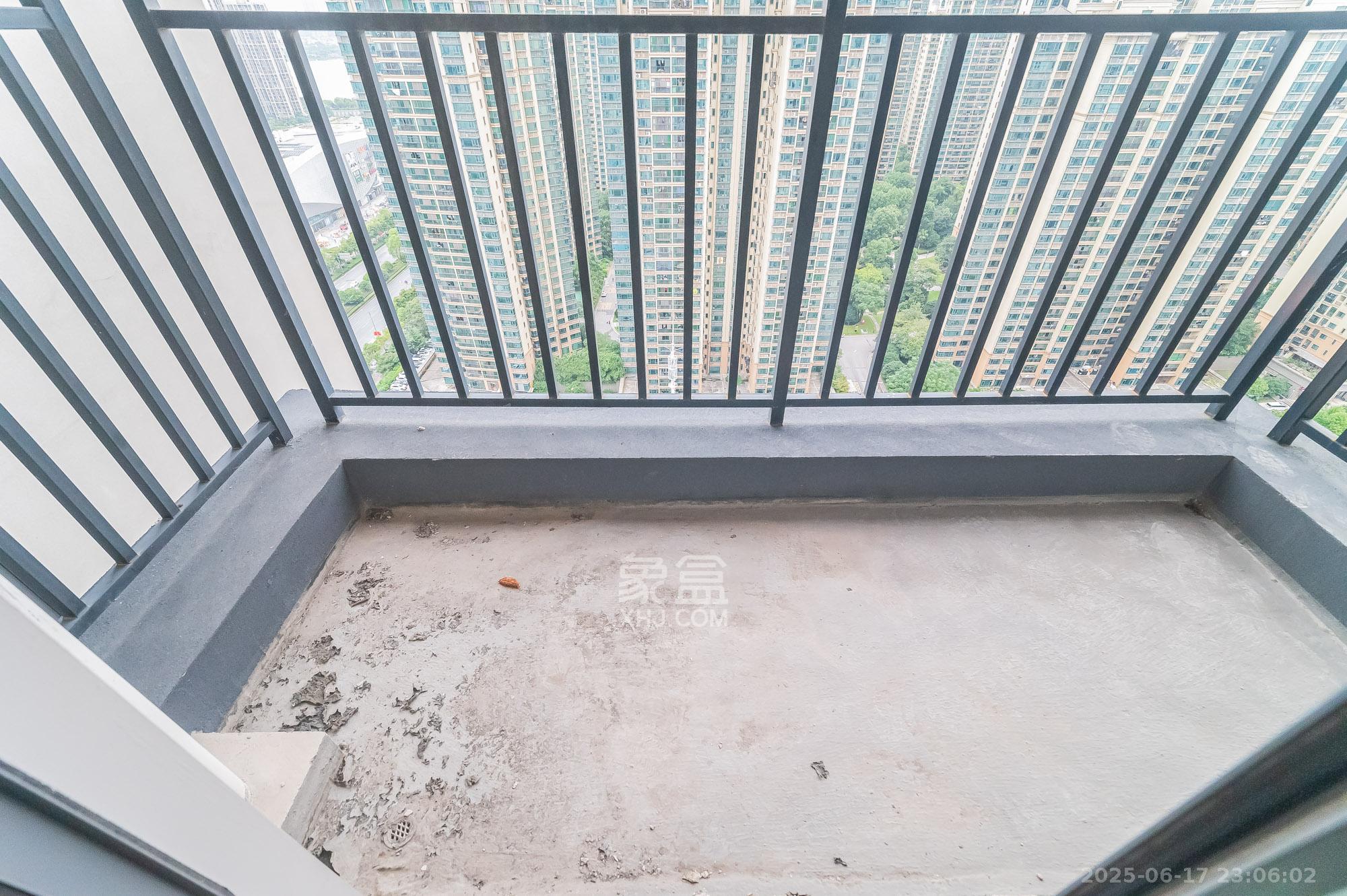 中建悦和城 4室1厅2卫 131.8万 中建悦和城 4室1厅2卫 131.8万其他