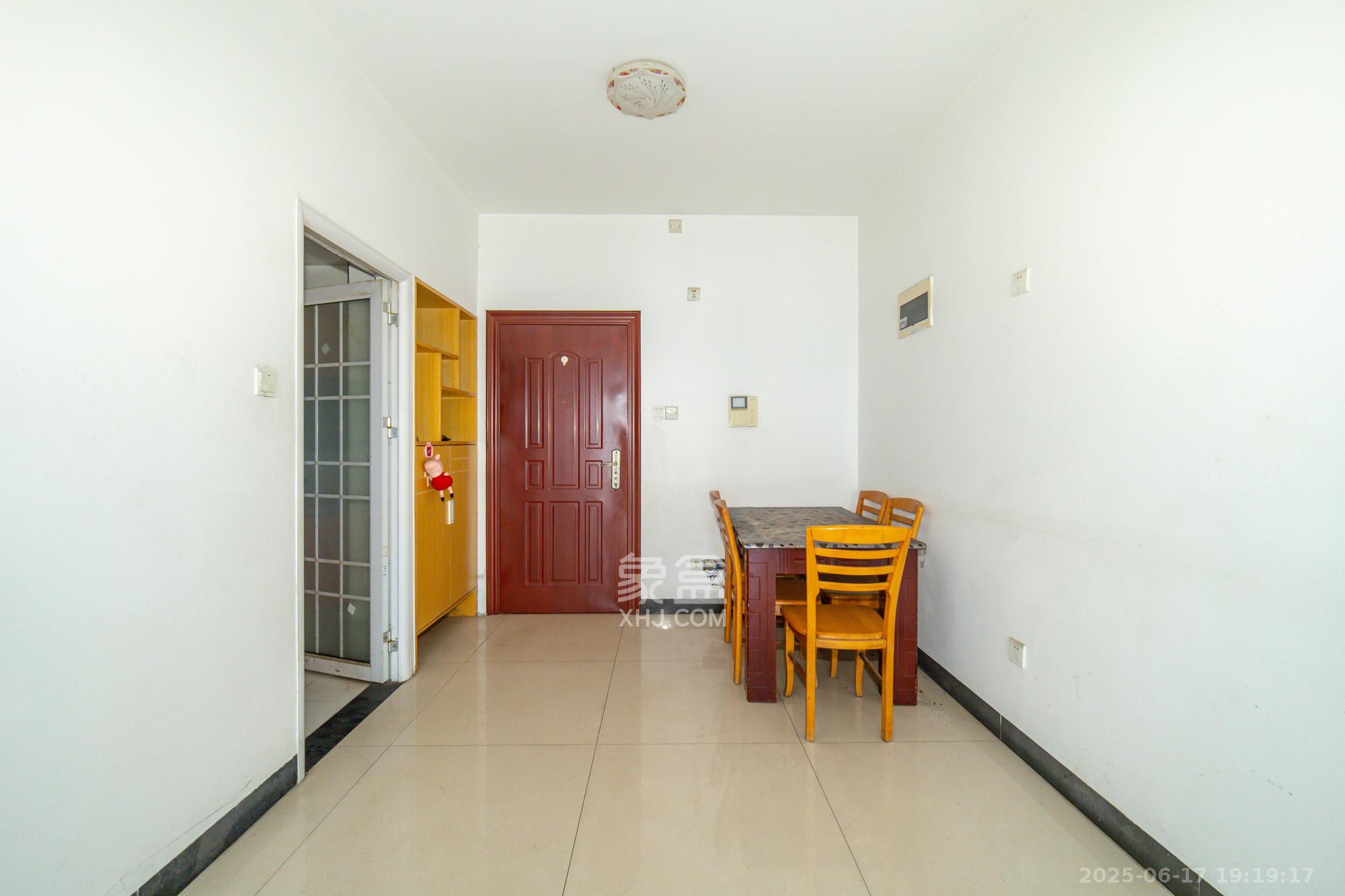 时代星城  2室2厅1卫    39.8万其他