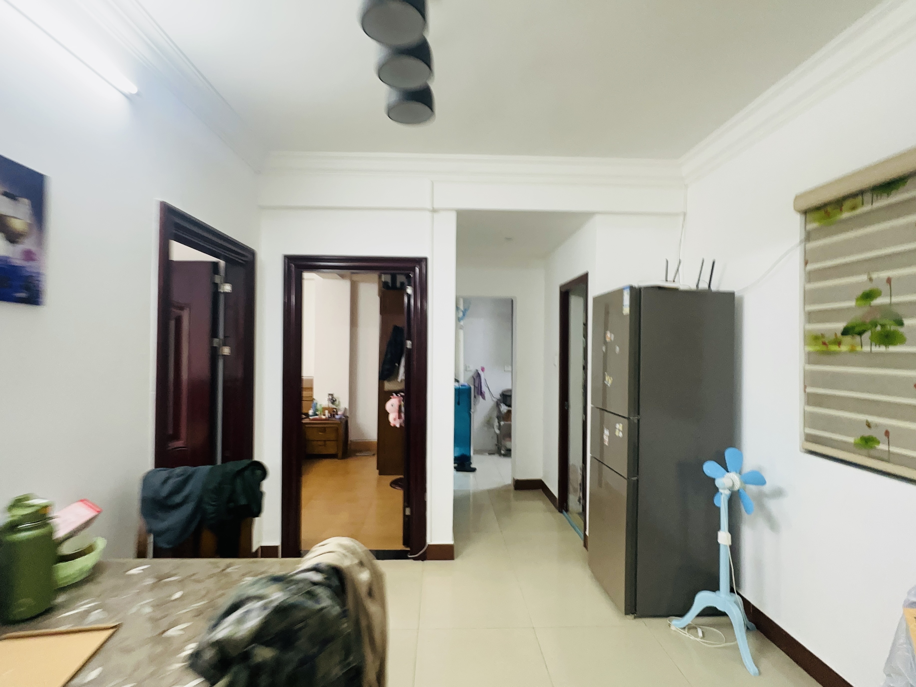 海口市邮政局农垦宿舍 2室2厅1卫 88.0万 海口市邮政局农垦宿舍 2室2厅1卫 88.0万客厅