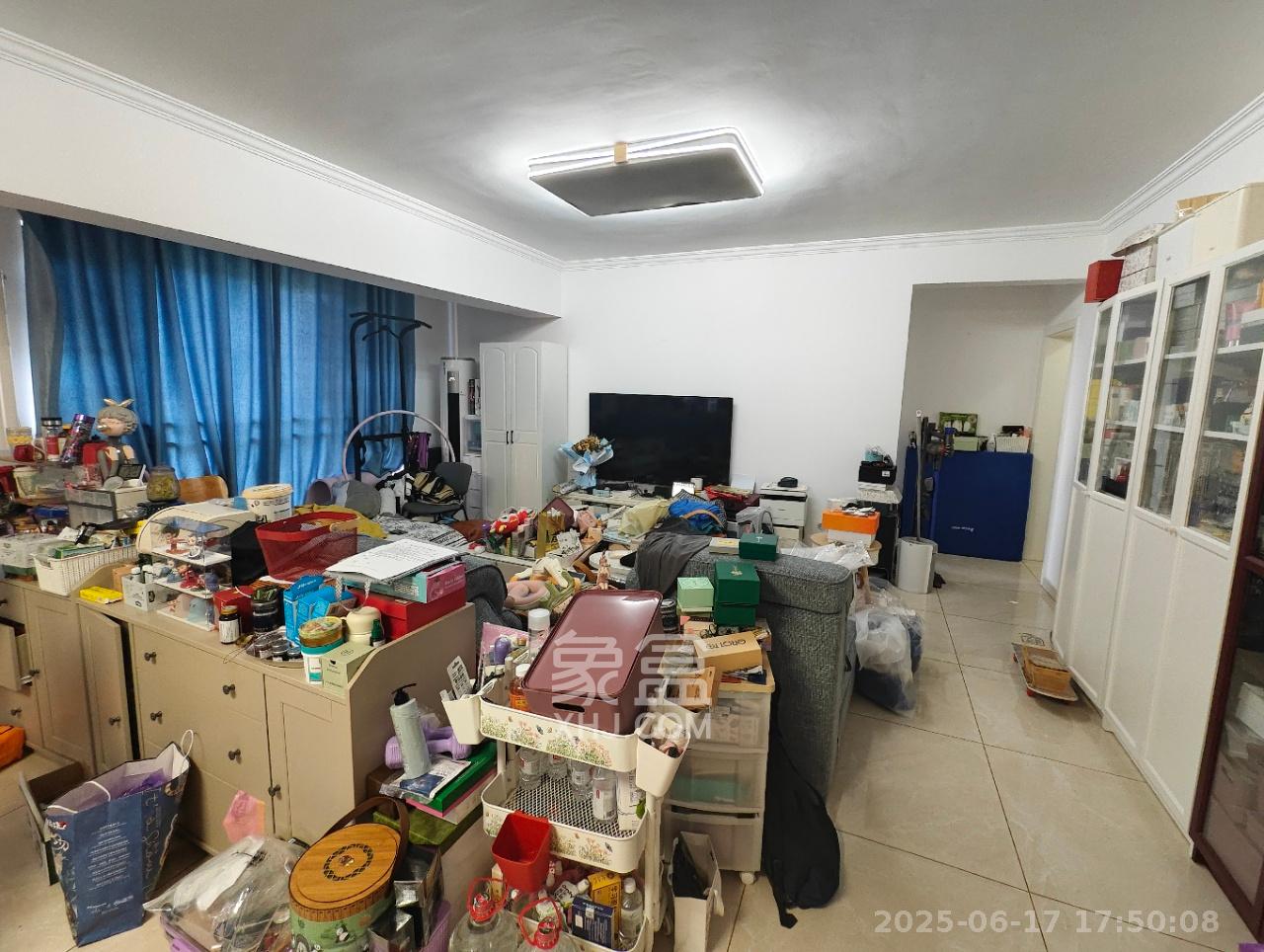 怡海星城 3室2厅2卫 2800.0元/月 怡海星城 3室2厅2卫 2800.0元/月室内图