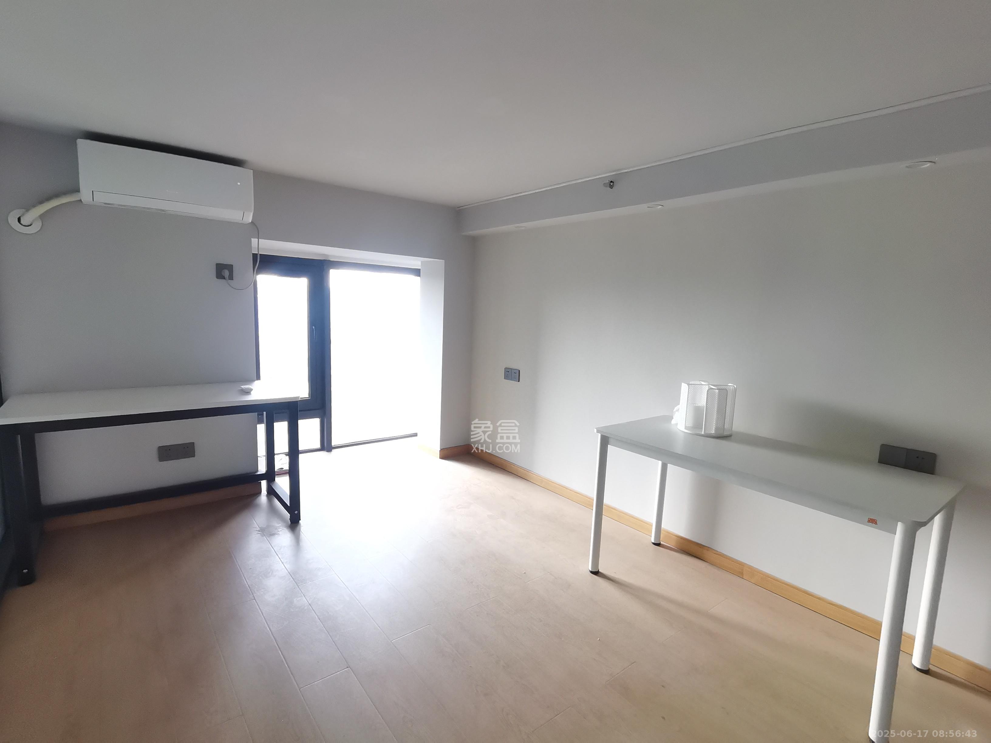 明昇壹城(明昇时代广场)三期 2室1厅1卫 2400.0元/月 明昇壹城(明昇时代广场)三期 2室1厅1卫 2400.0元/月室内图