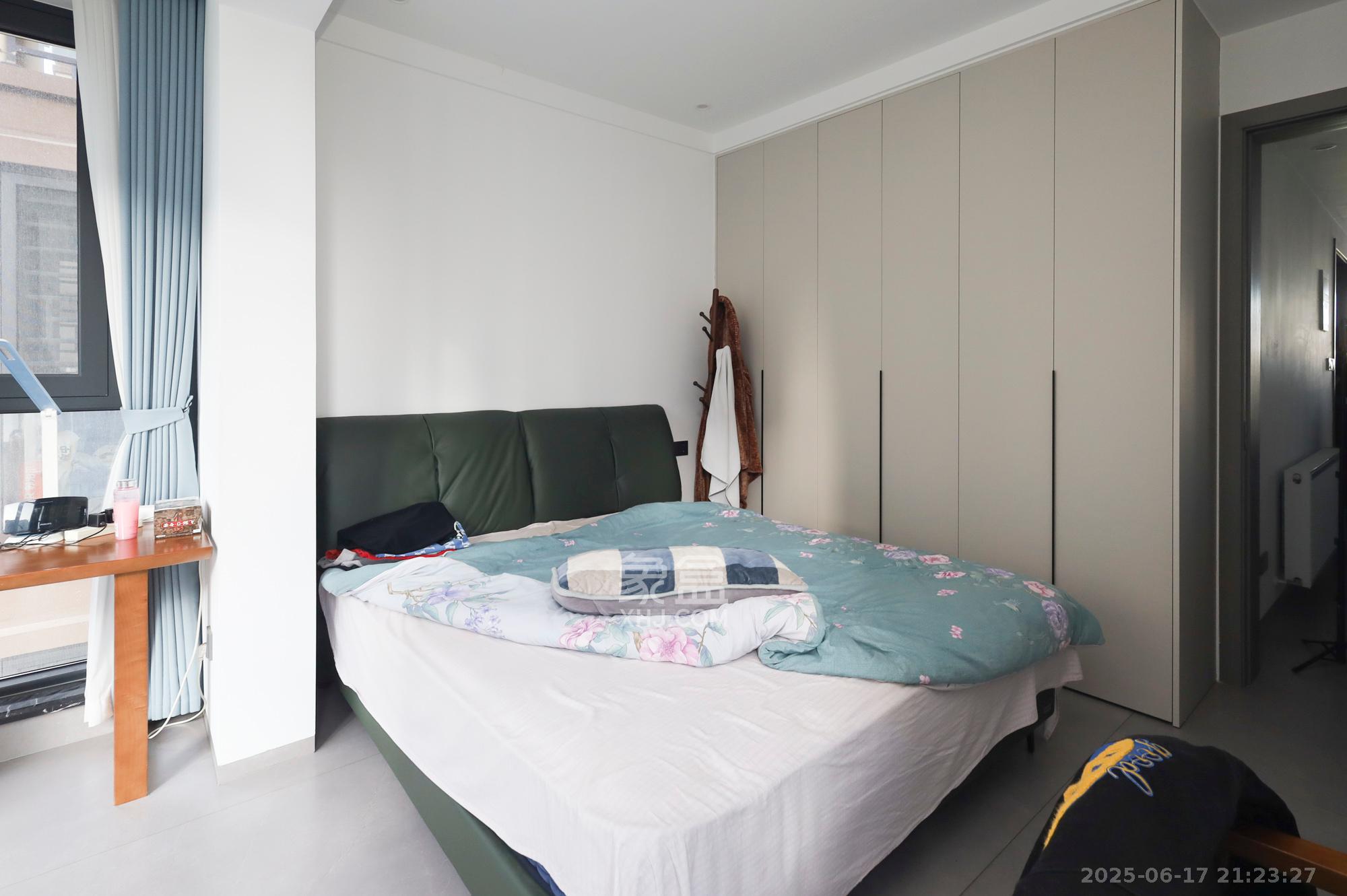 广泽上苑 4室2厅2卫 178.0万 广泽上苑 4室2厅2卫 178.0万卧室