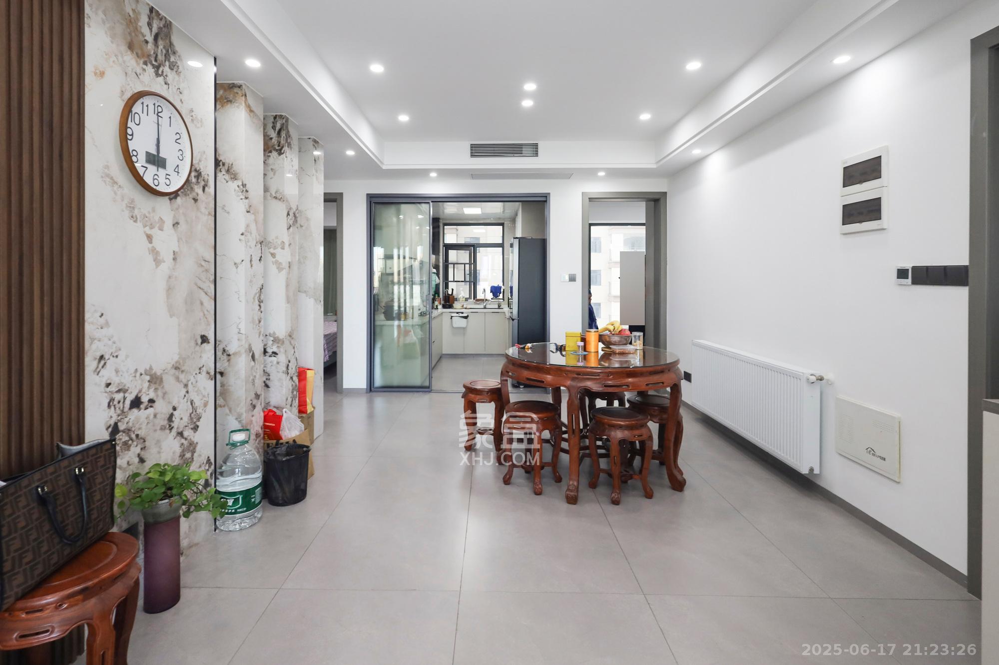 广泽上苑  4室2厅2卫    178.0万其他