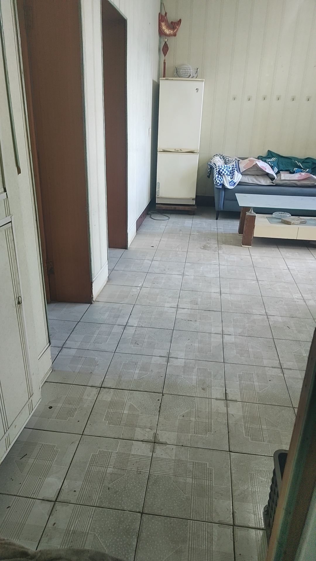 公园社区（青山小区）  2室1厅1卫    20.0万客厅