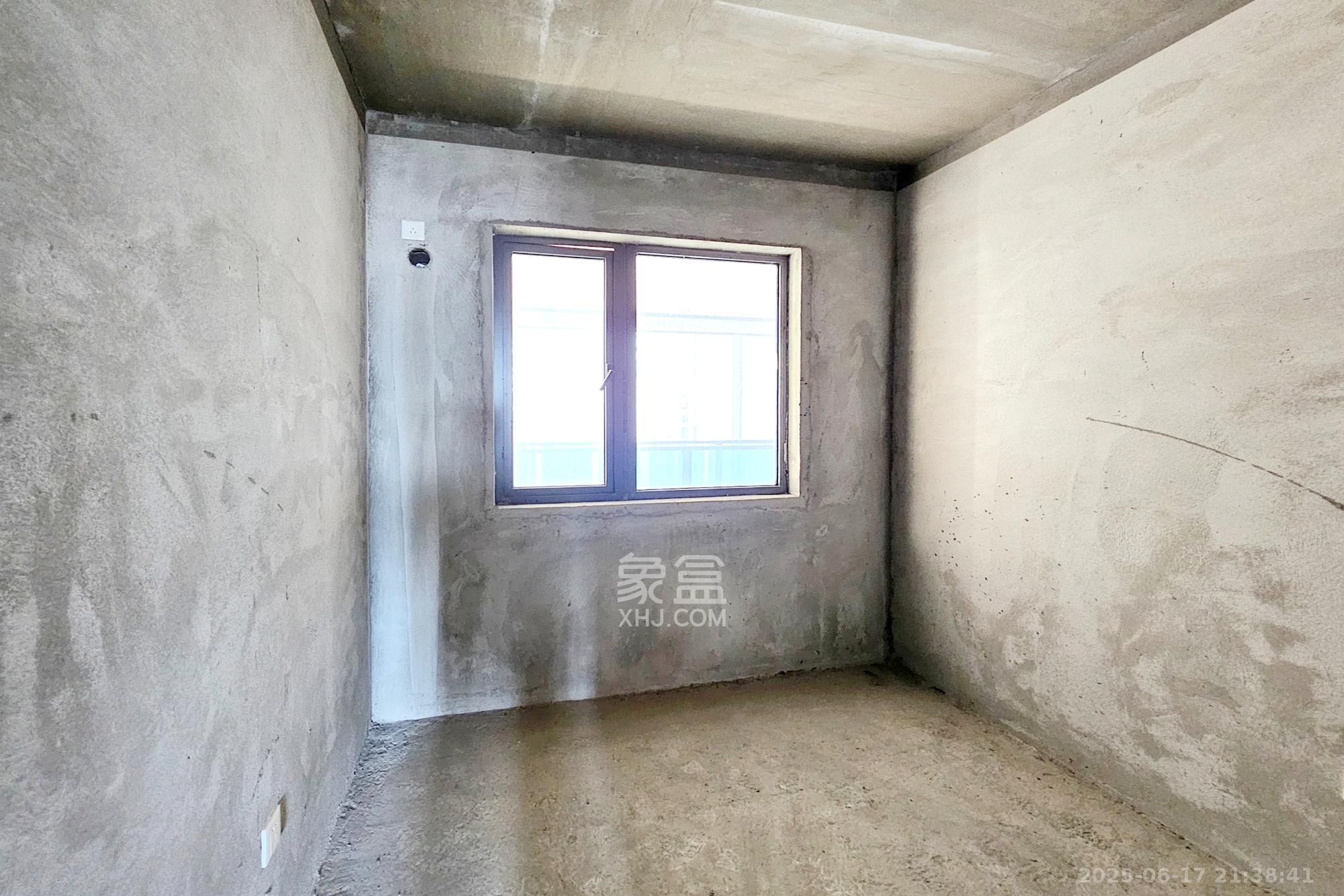 明昇壹城（明昇时代广场）一期  3室2厅1卫   120.00万卧室