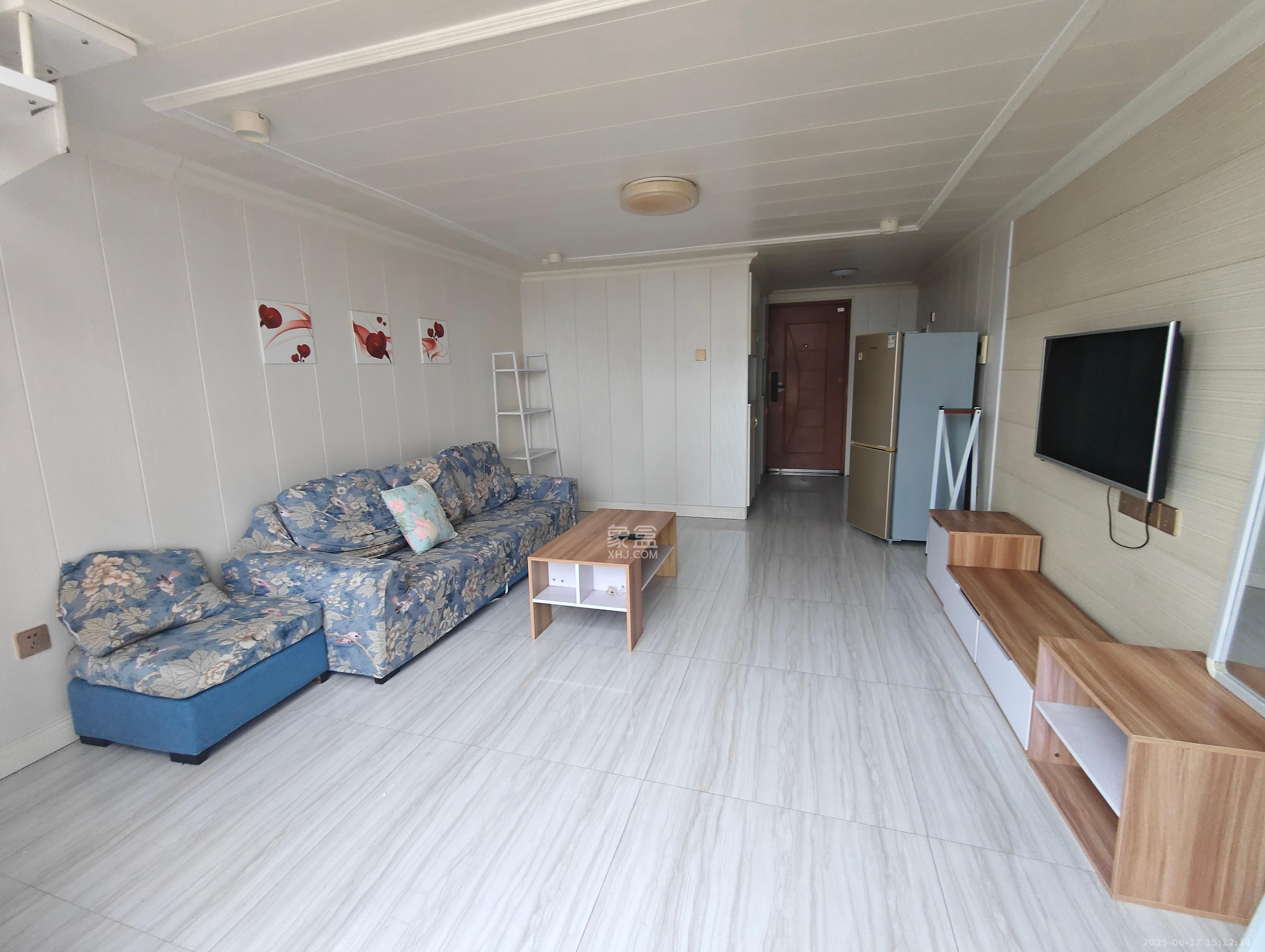 洋湖时代  1室1厅1卫    1500.0元/月室内图