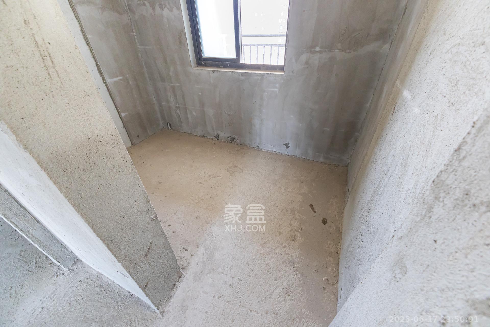 勤诚达境界城  4室2厅2卫    108.6万 勤诚达境界城  4室2厅2卫    108.6万卧室