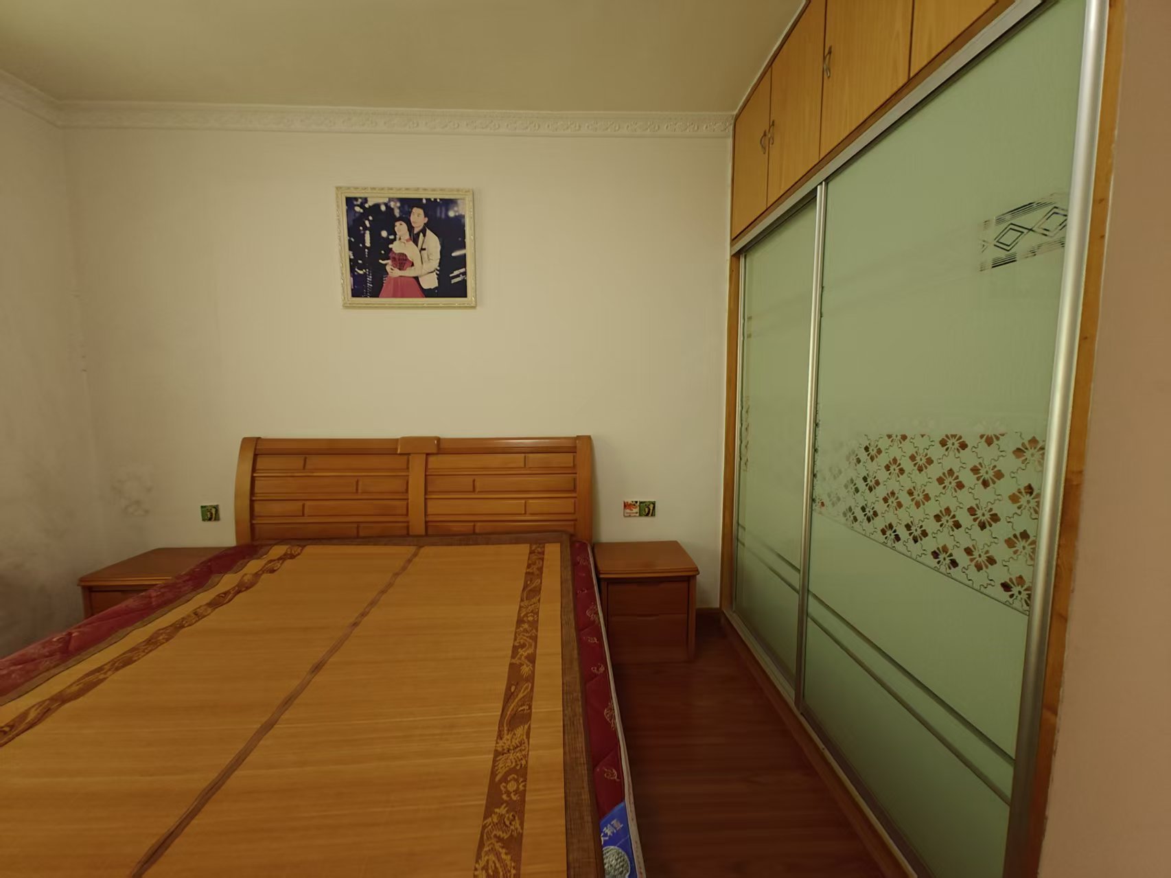 禧诚月畔湾 2室2厅1卫 1500.0元/月 禧诚月畔湾 2室2厅1卫 1500.0元/月室内图