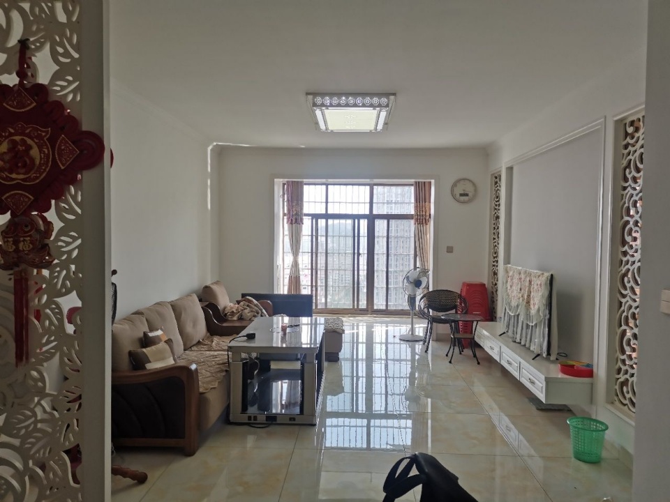 南风苑 3室2厅2卫 2000.0元/月 南风苑 3室2厅2卫 2000.0元/月室内图