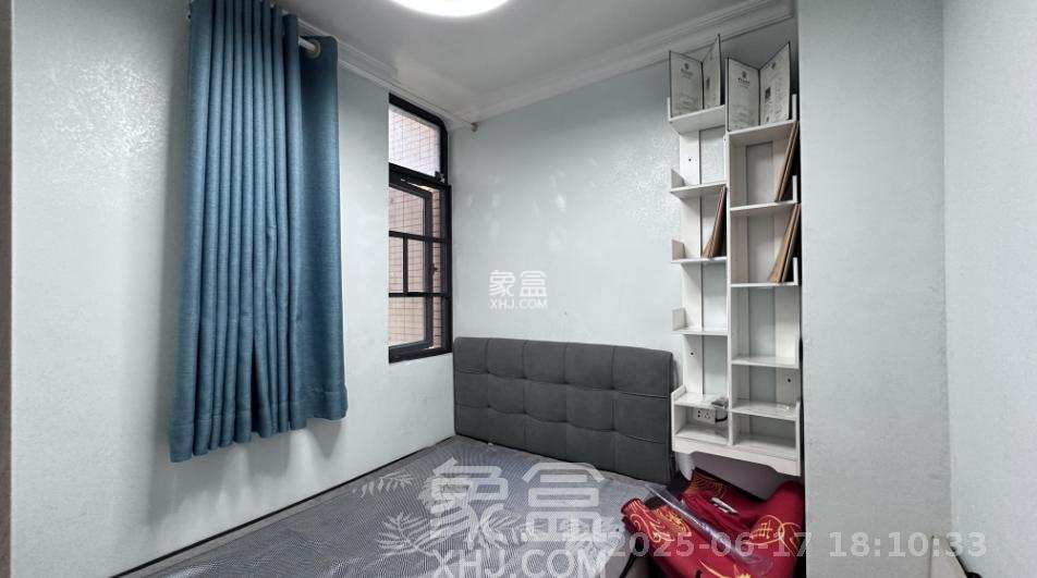 福天藏郡院子  4室2厅1卫    3000.0元/月 福天藏郡院子  4室2厅1卫    3000.0元/月室内图