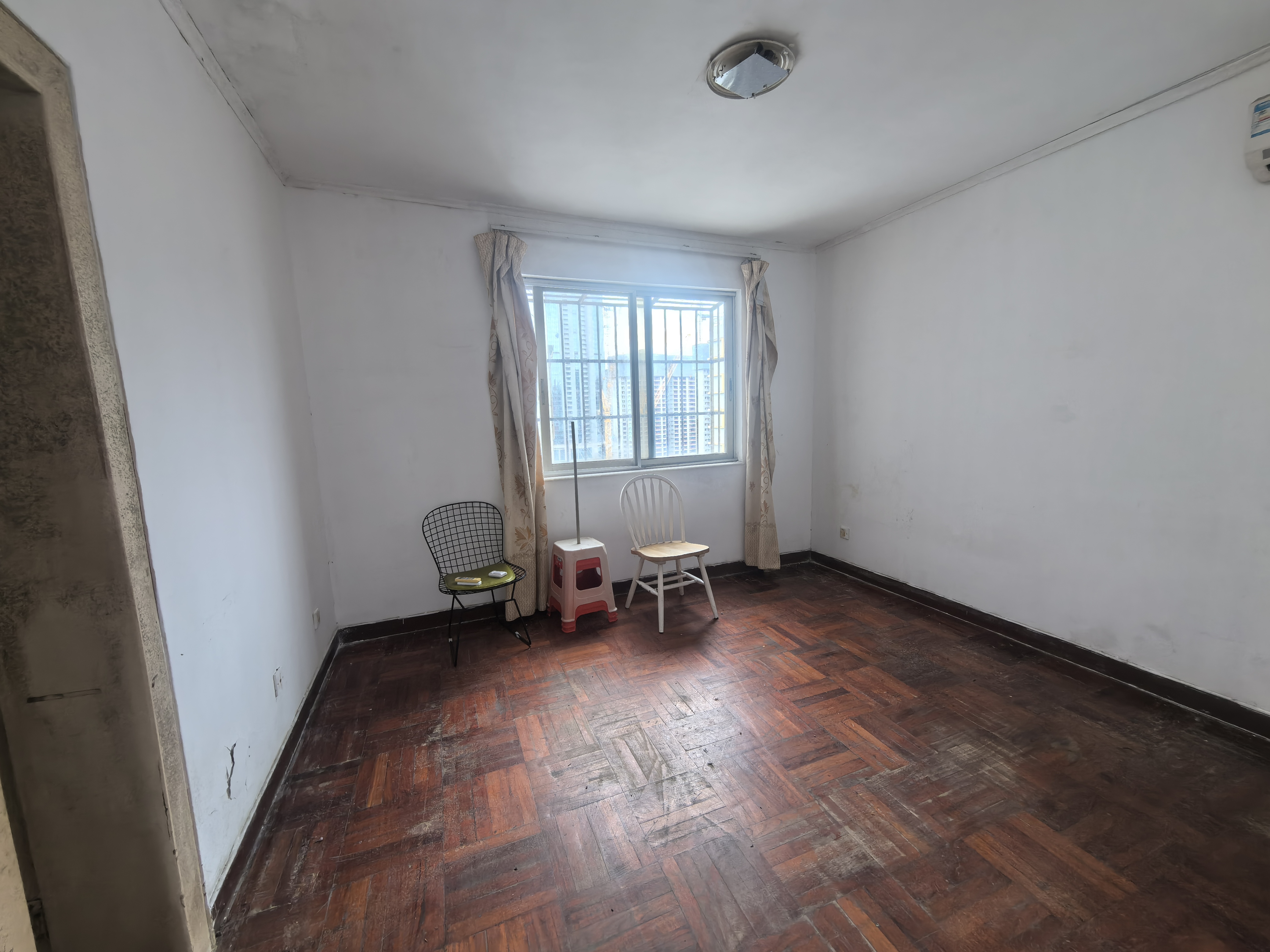 华锦苑 3室2厅2卫 2000.0元/月 华锦苑 3室2厅2卫 2000.0元/月室内图