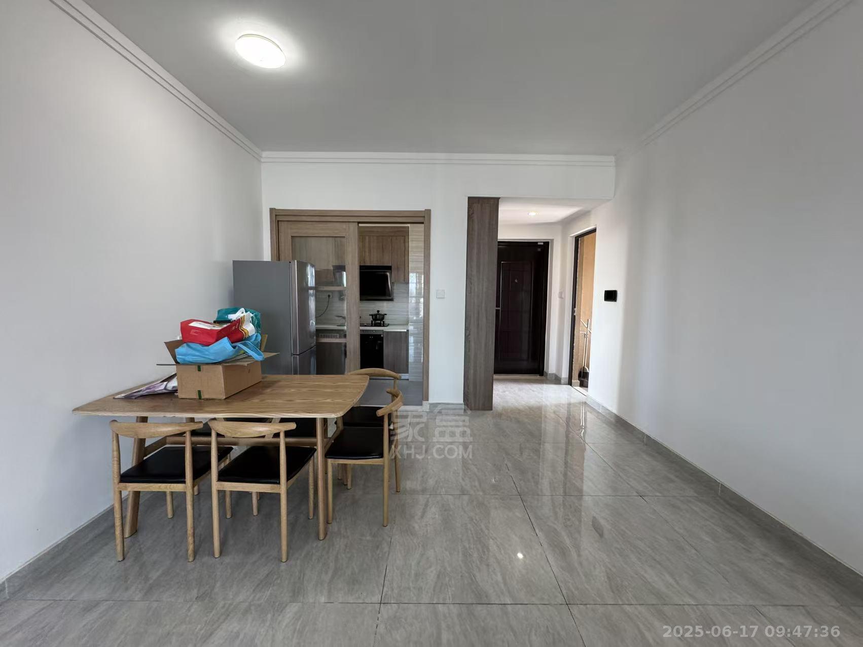 美的翰城  4室2厅2卫    2000.0元/月 美的翰城  4室2厅2卫    2000.0元/月室内图