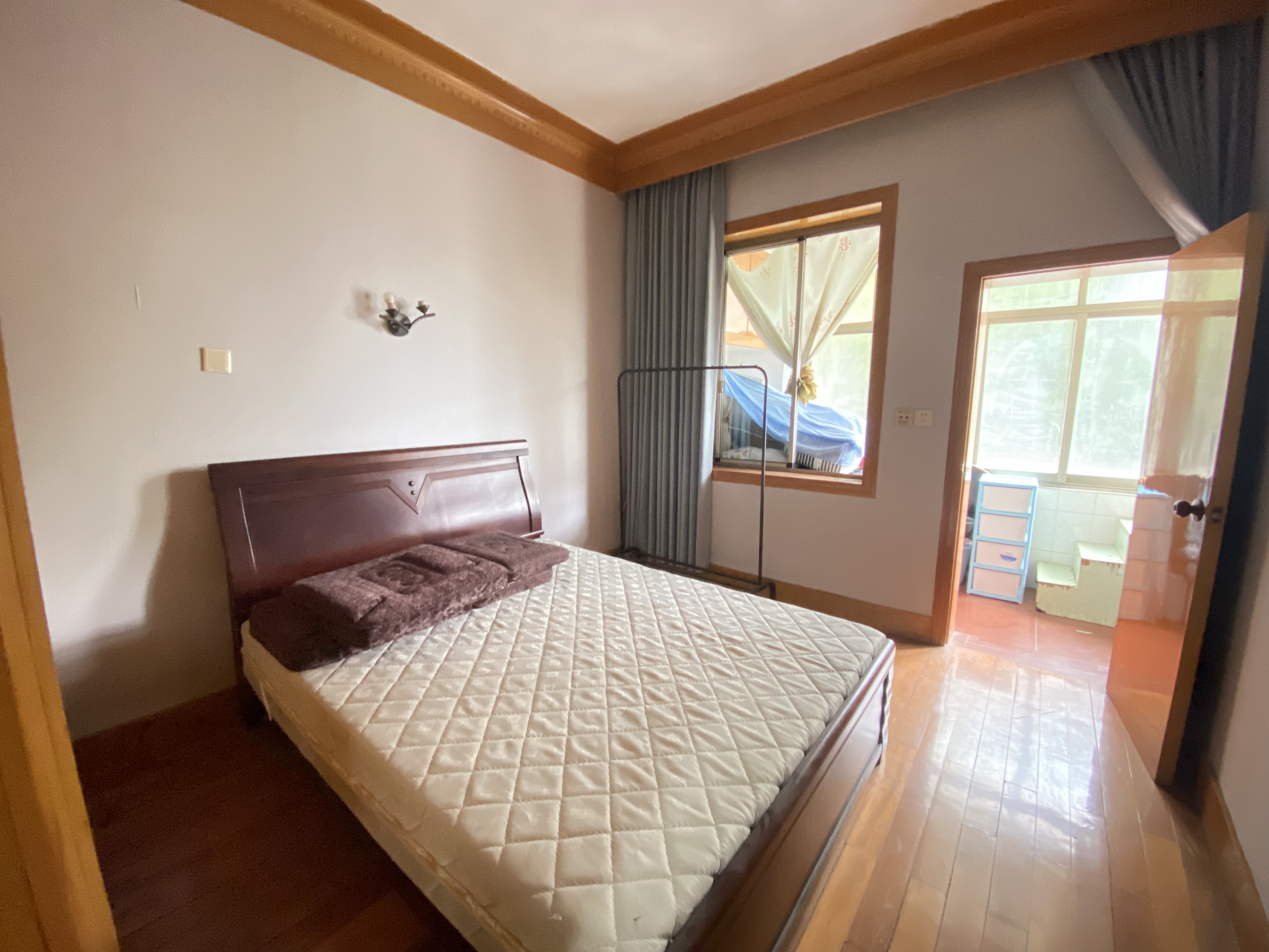 娄星区散盘 3室1厅1卫 1000.0元/月 娄星区散盘 3室1厅1卫 1000.0元/月室内图