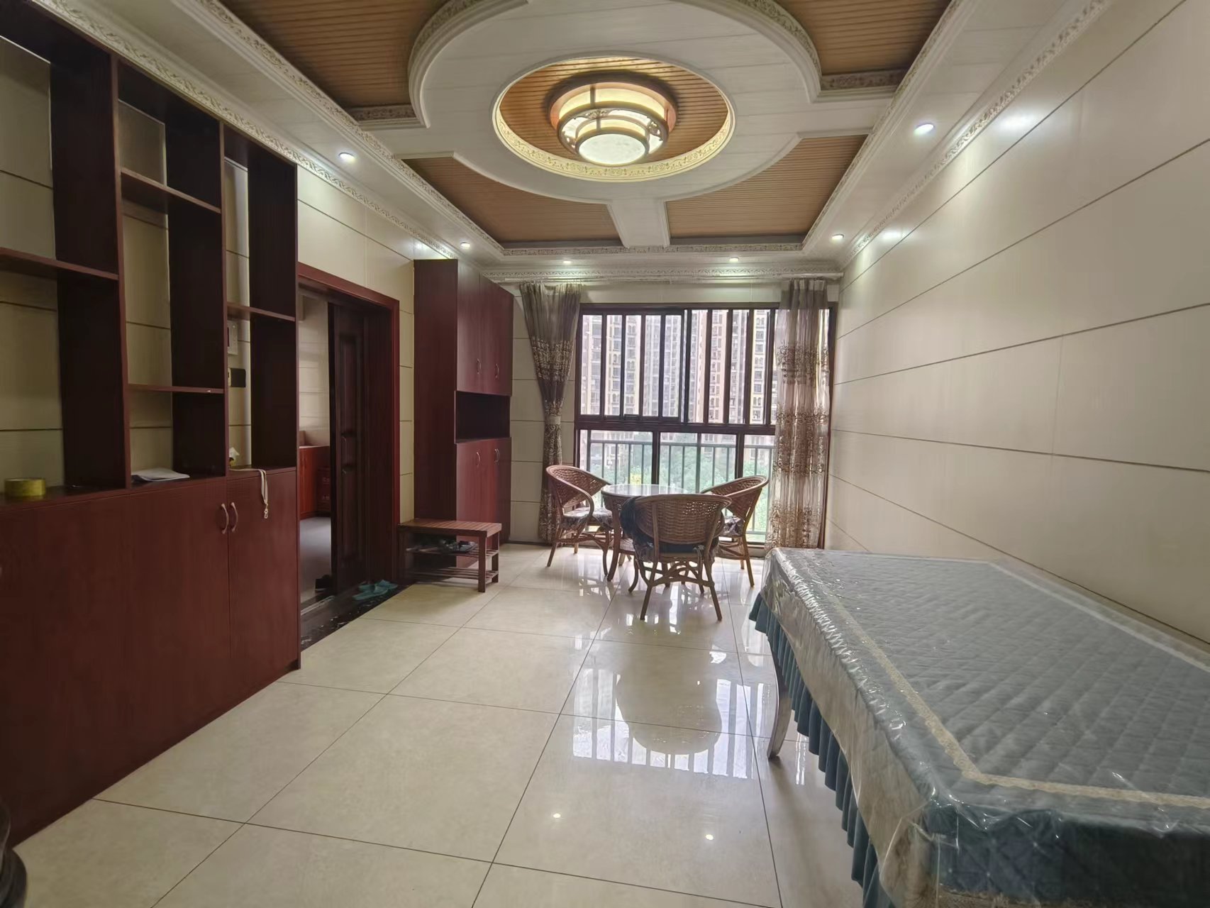 众一桂府  4室2厅2卫    3500.0元/月室内图