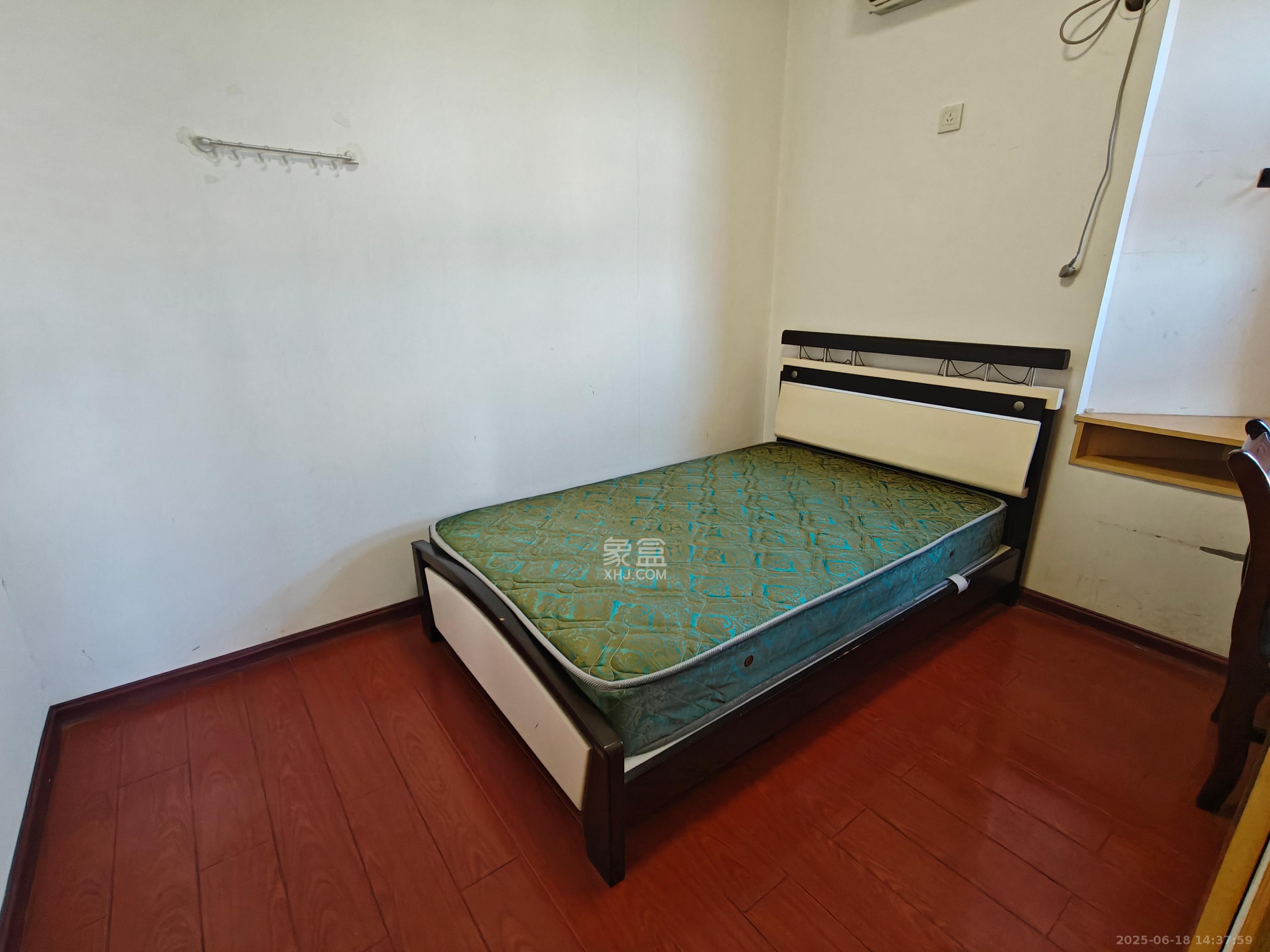 南枫时光  3室2厅1卫   2900.00元/月室内图