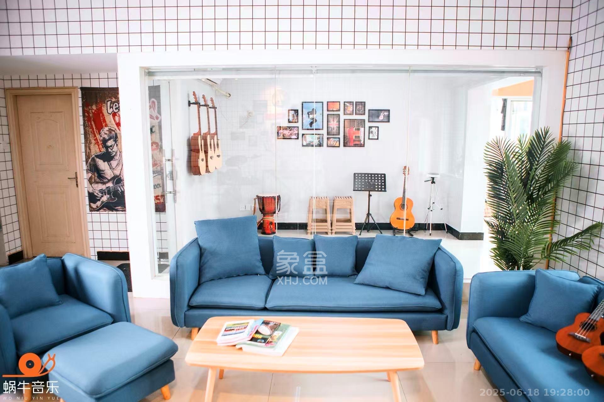 芙蓉蓉苑 1室1厅1卫 3000.0元/月 芙蓉蓉苑 1室1厅1卫 3000.0元/月室内图