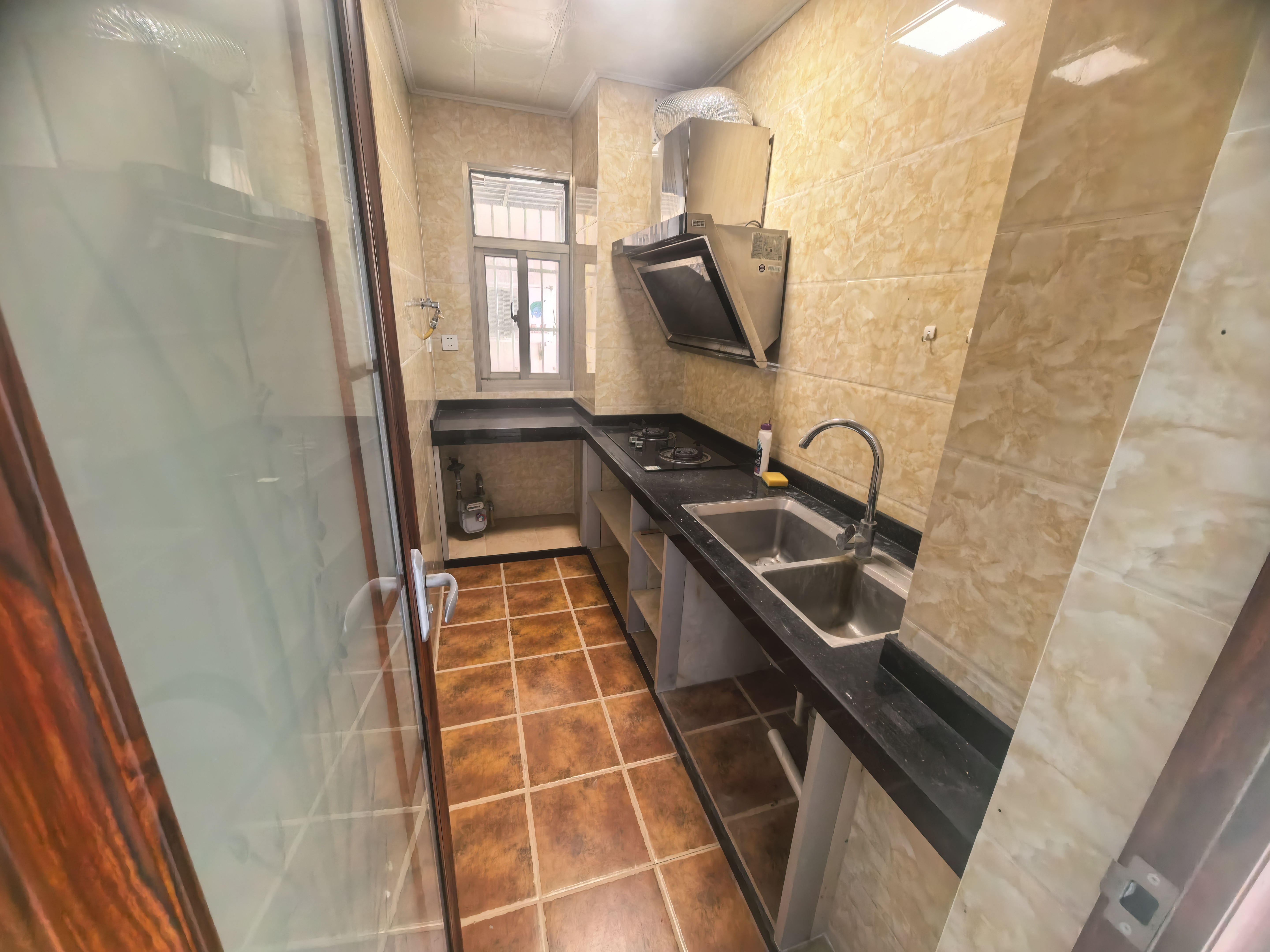 新宏基大厦 3室2厅2卫 2600.0元/月 新宏基大厦 3室2厅2卫 2600.0元/月室内图