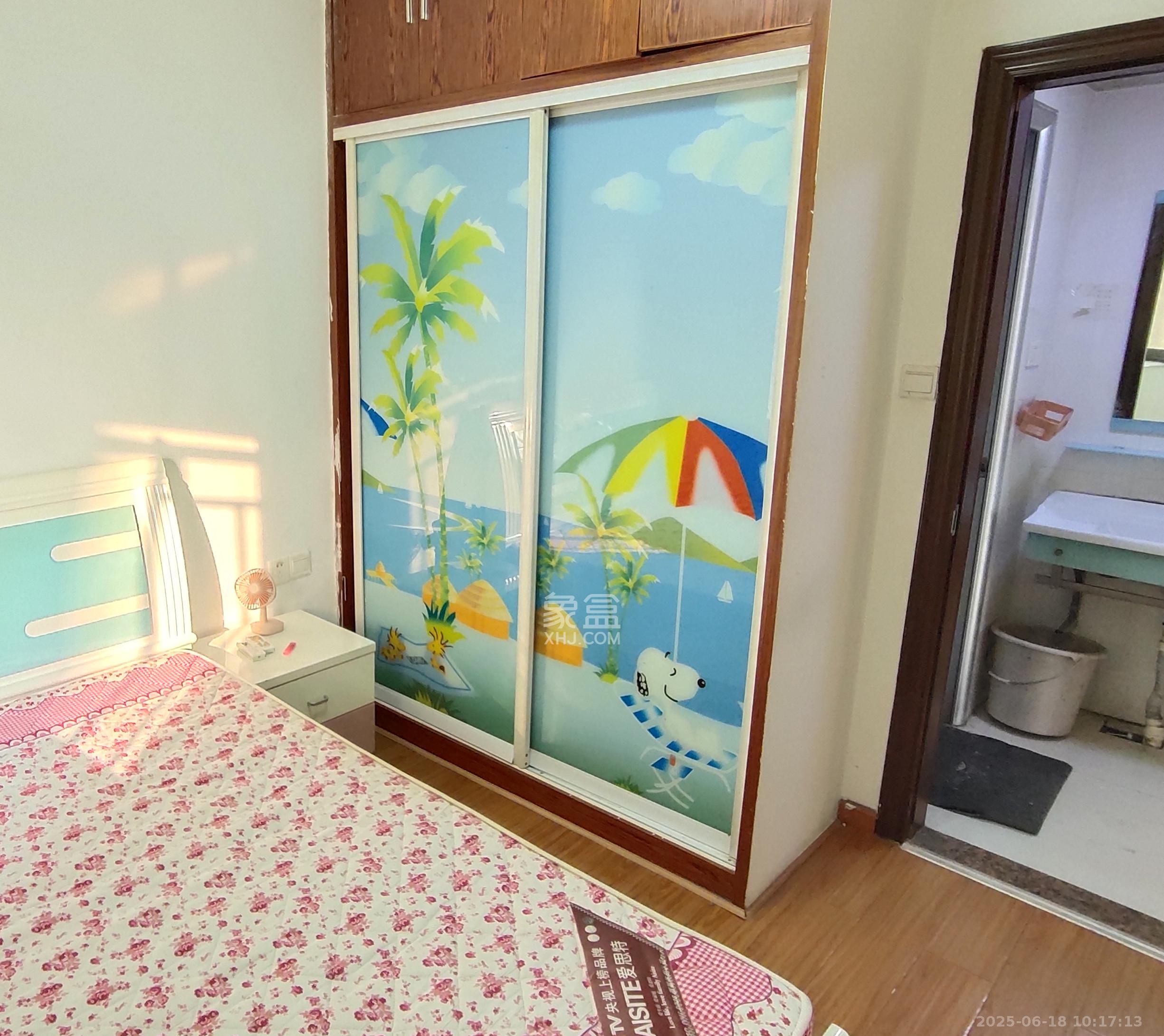 铂宫  3室2厅1卫   3600.00元/月室内图