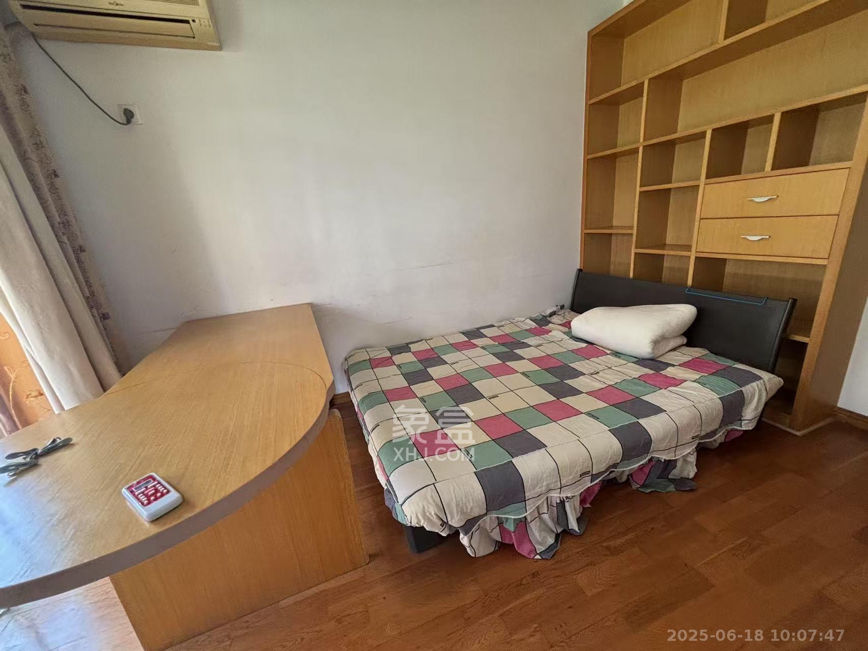 白沙家园(白沙欣苑) 4室2厅1卫 3600.0元/月 白沙家园(白沙欣苑) 4室2厅1卫 3600.0元/月室内图