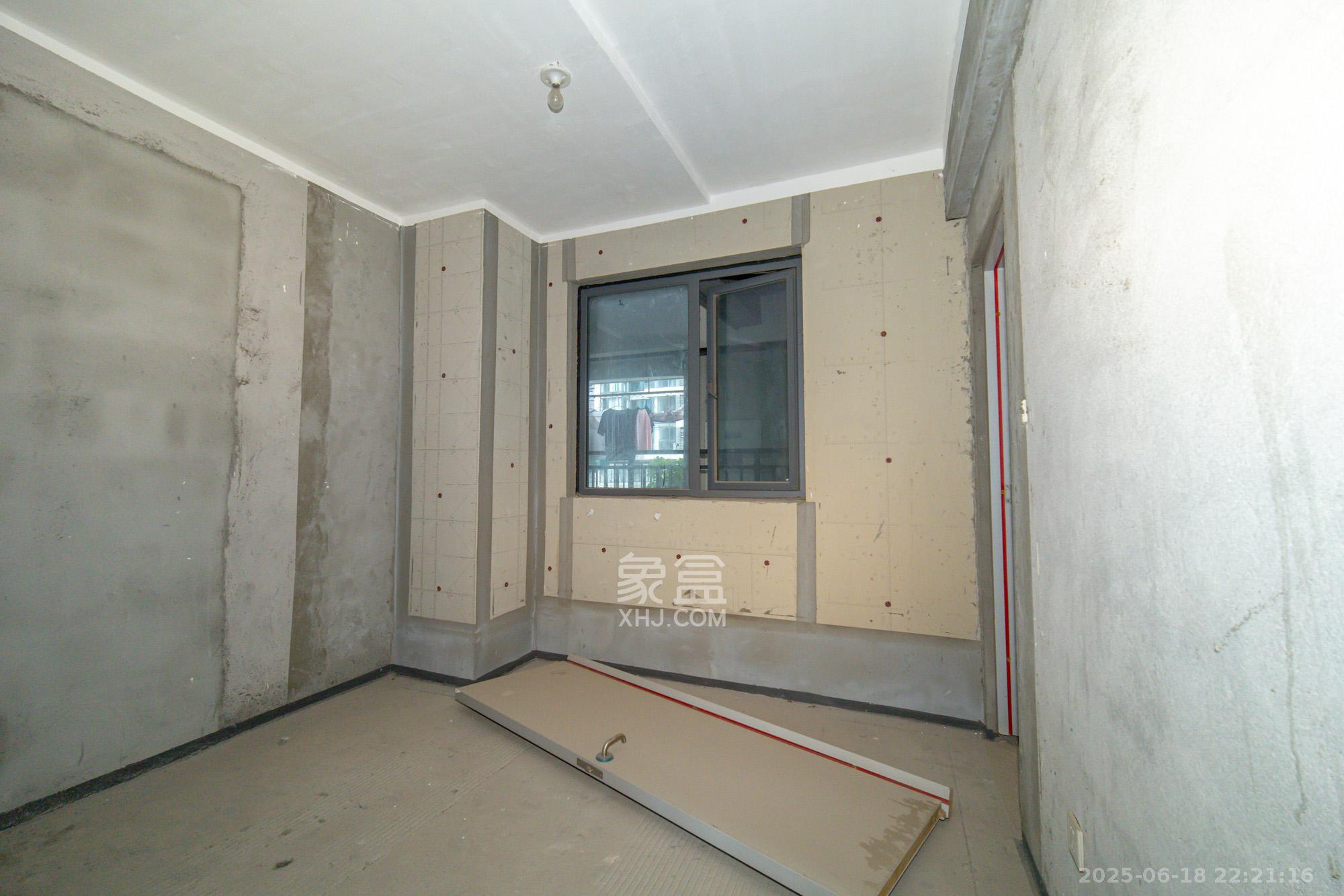 金辉优步星樾 3室2厅2卫 65.8万 金辉优步星樾 3室2厅2卫 65.8万卧室