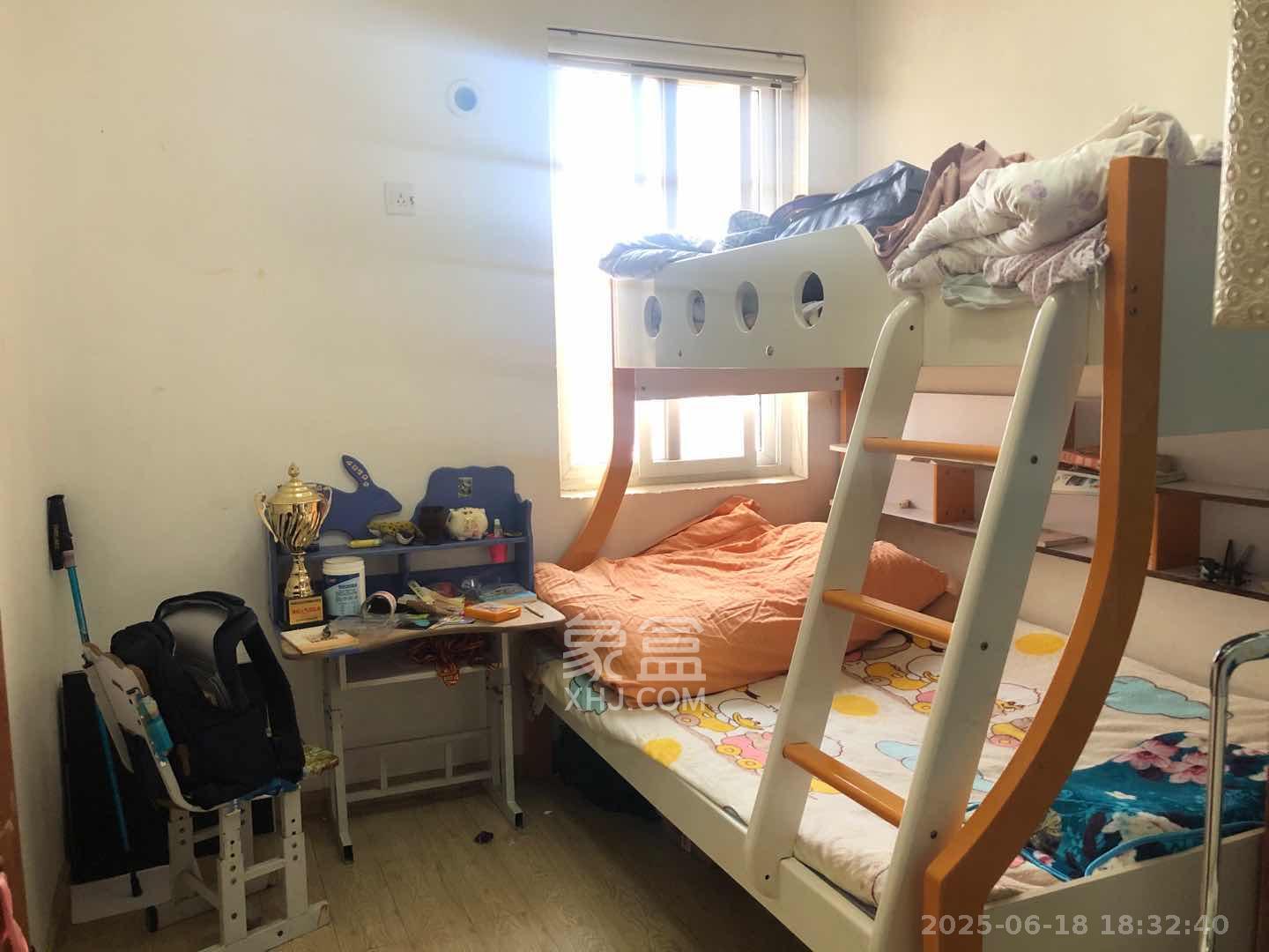 世景华庭  1室0厅0卫   1800.00元/月室内图