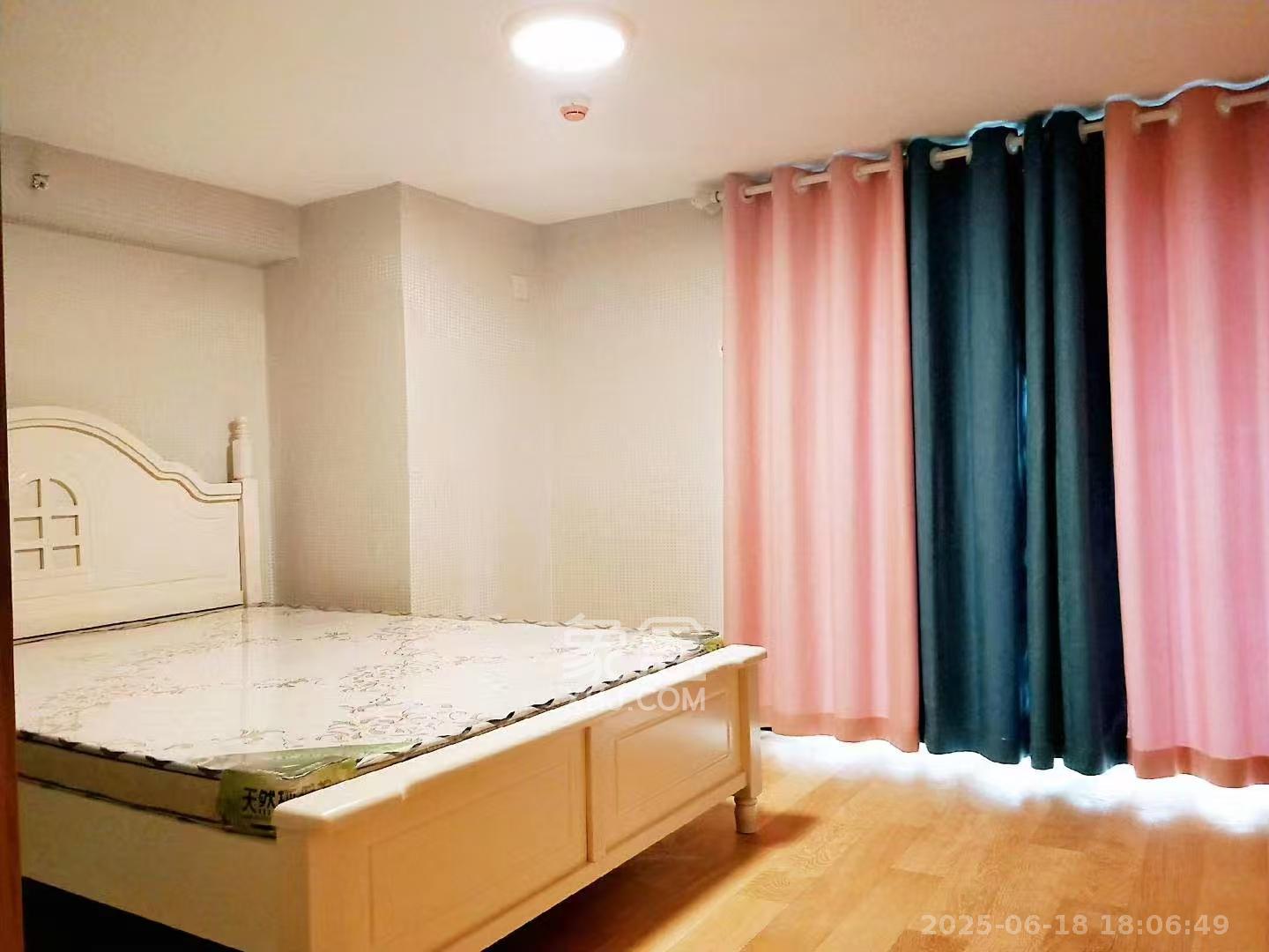 恒大翡翠华庭  1室0厅1卫   1800.00元/月室内图1