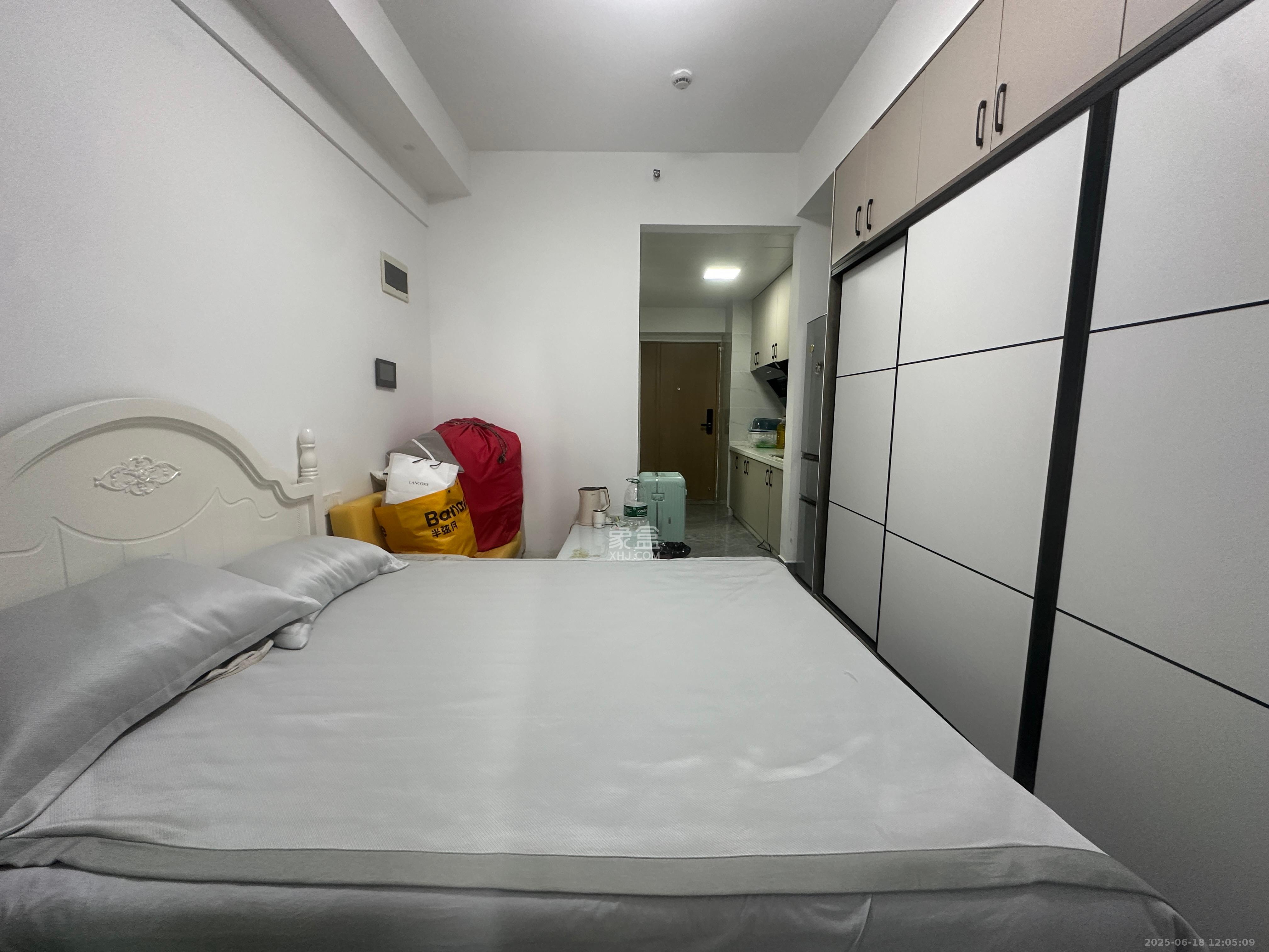 卓越浅水湾  2室0厅0卫   1600.00元/月室内图