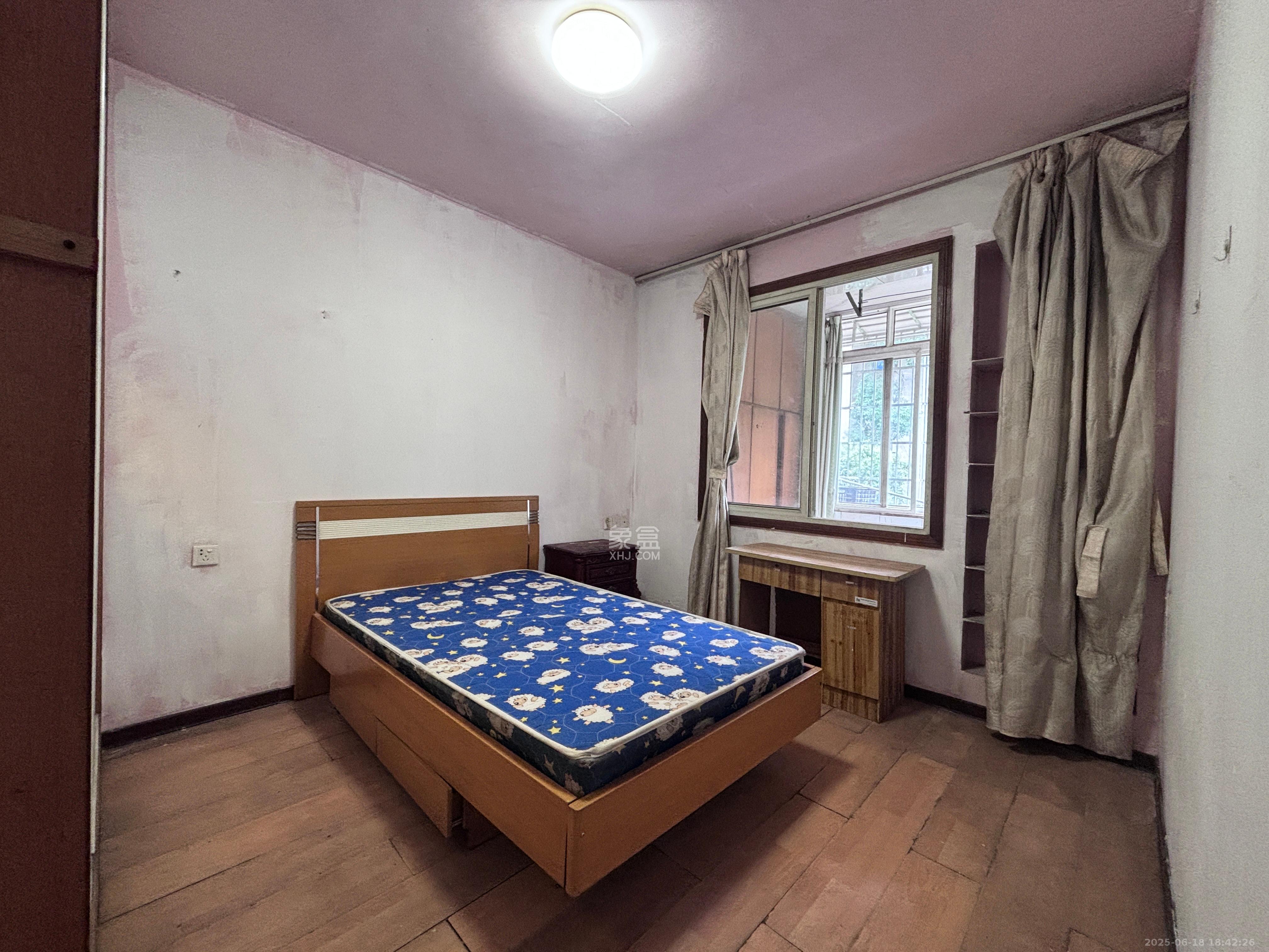 茶园坡社区(原王家冲社区)  3室2厅1卫    1500.0元/月室内图