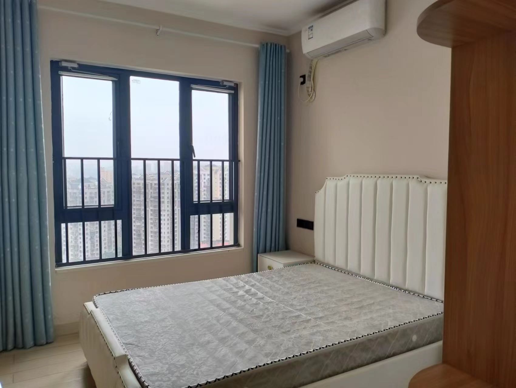 龙昆悦城 2室2厅1卫 3000.00元/月 龙昆悦城 2室2厅1卫 3000.00元/月室内图