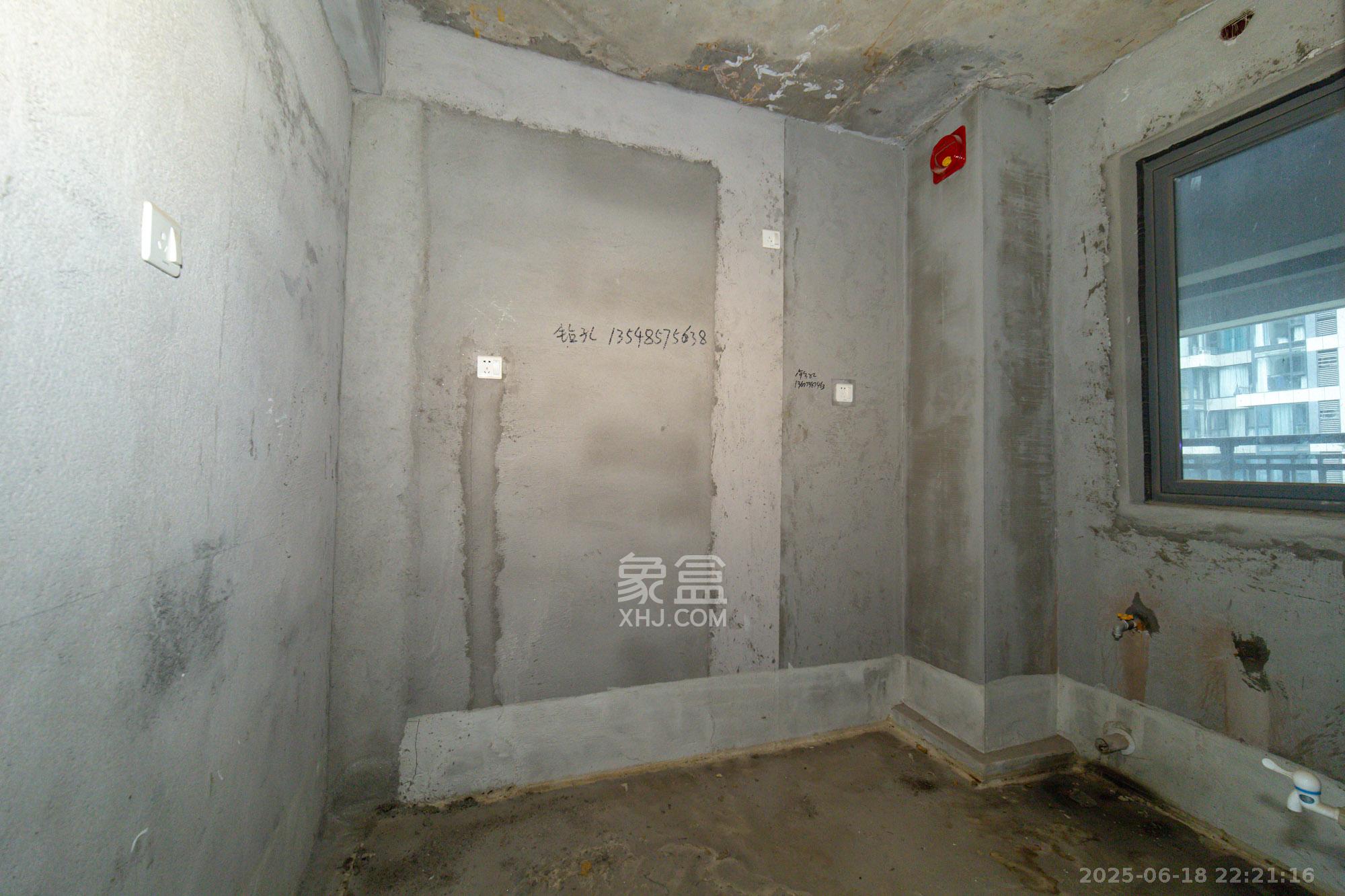 金辉优步星樾 3室2厅2卫 65.8万 金辉优步星樾 3室2厅2卫 65.8万厨房