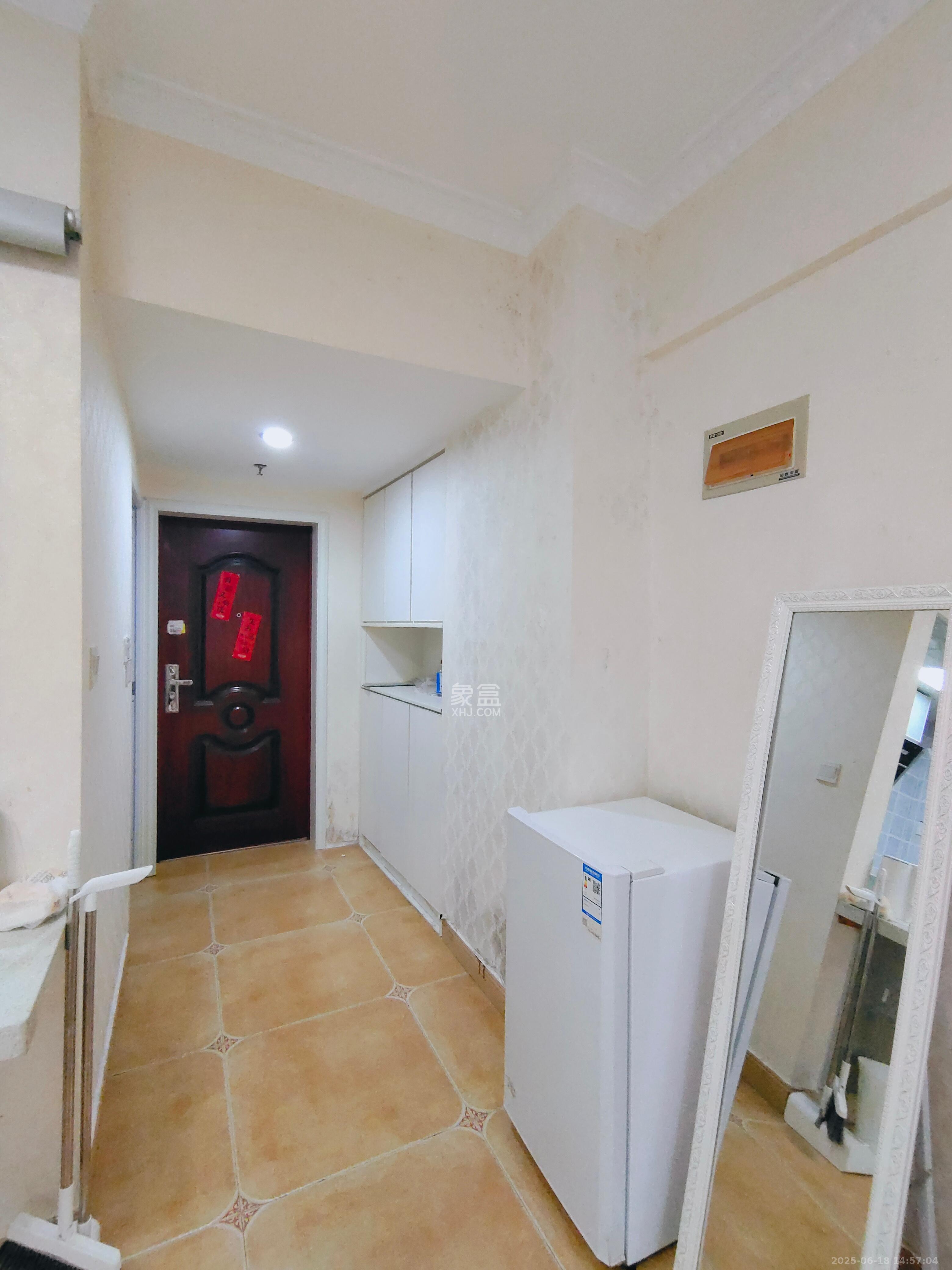 三重星都心 1室1厅1卫 1900.0元/月 三重星都心 1室1厅1卫 1900.0元/月室内图