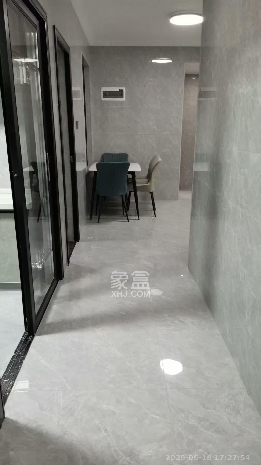 东宜新园  2室1厅1卫    2100.0元/月室内图