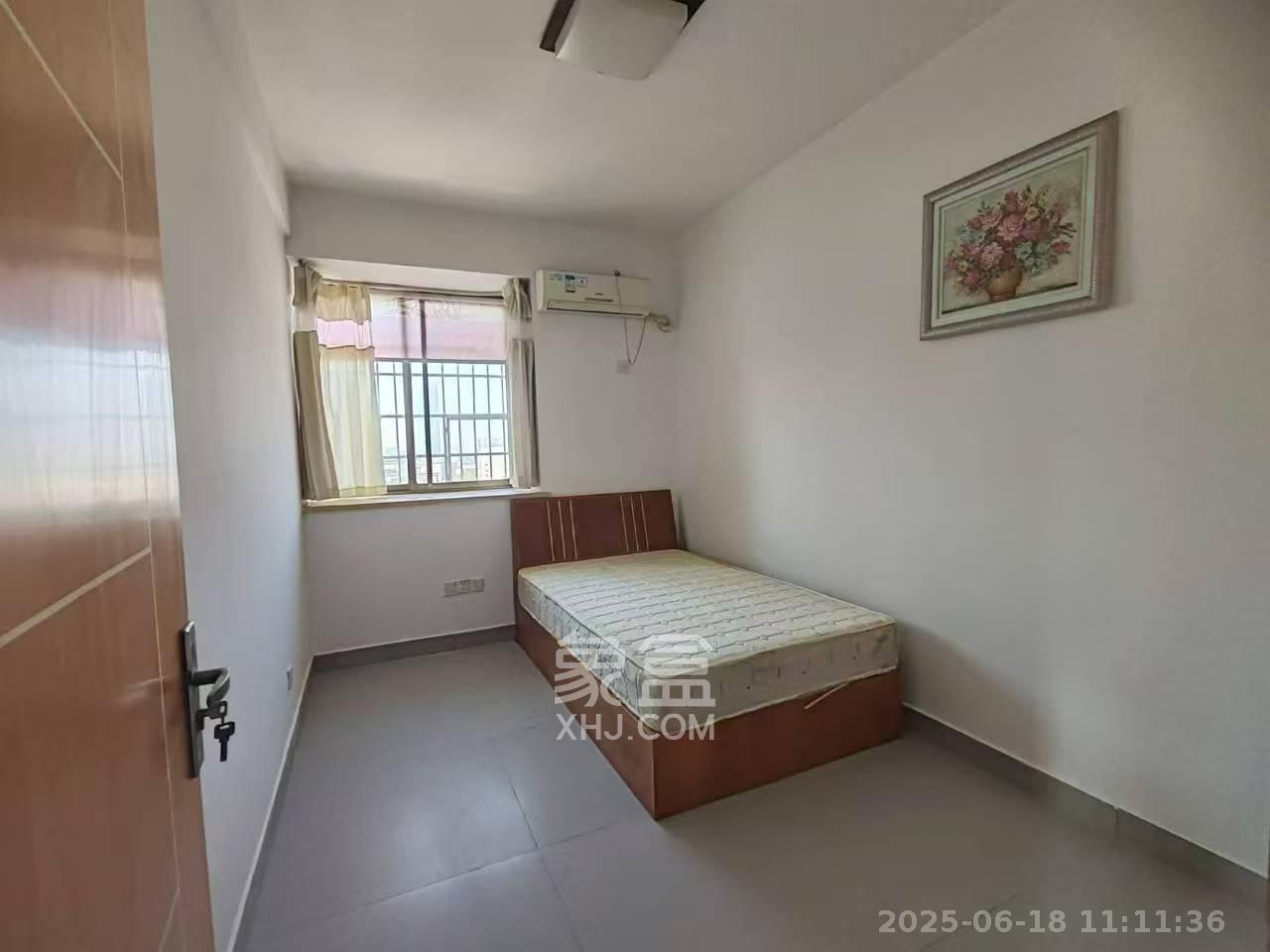 盘龙学府  3室2厅1卫   1500.00元/月室内图