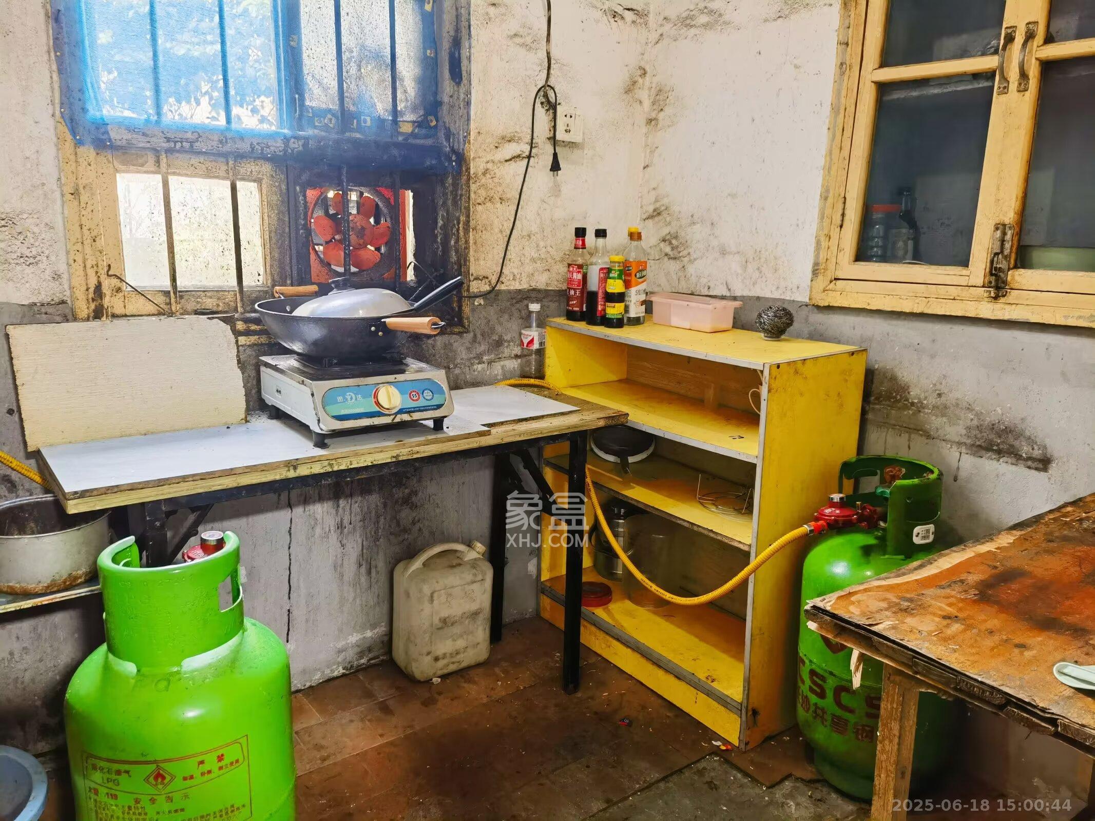 静谧园 2室1厅1卫 1000.0元/月 静谧园 2室1厅1卫 1000.0元/月室内图