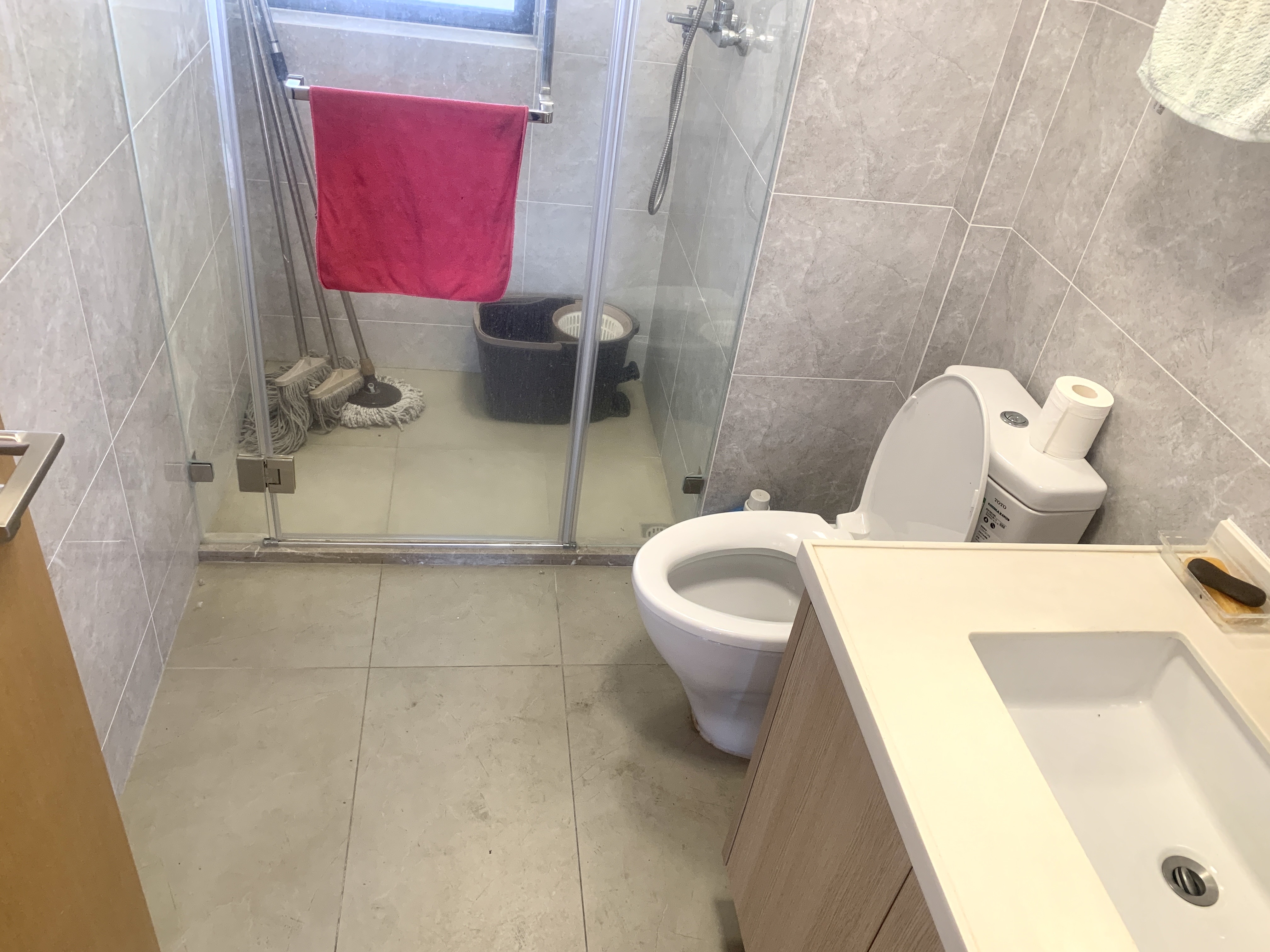 华润中心二期东悦府 2室2厅1卫 200.0万 华润中心二期东悦府 2室2厅1卫 200.0万客厅