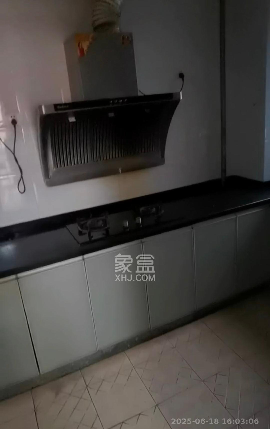东玺门  2室2厅1卫   2500.00元/月室内图