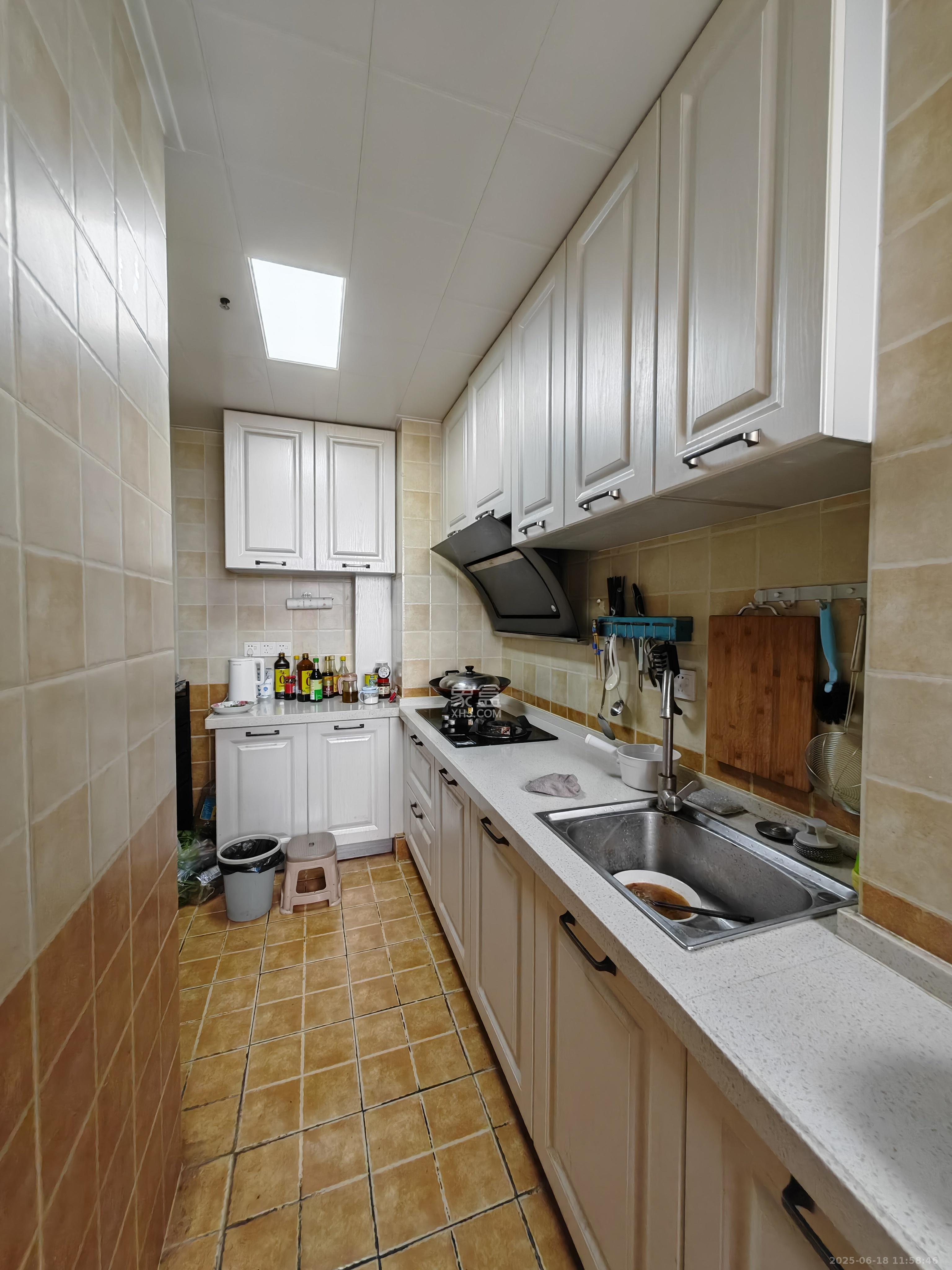 梅溪湖金茂湾 3室2厅1卫 3000.0元/月 梅溪湖金茂湾 3室2厅1卫 3000.0元/月室内图