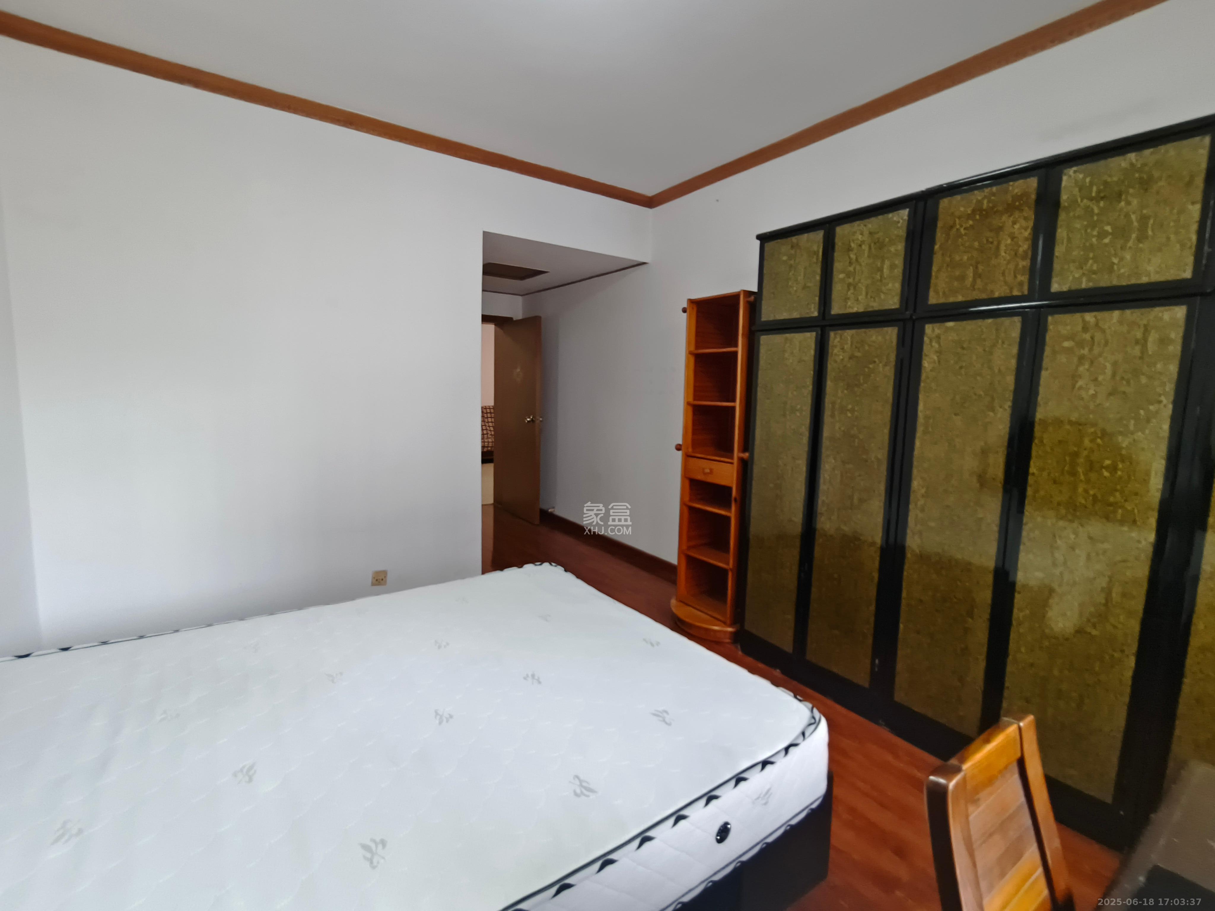 佳兴公寓  2室2厅1卫    2800.0元/月室内图