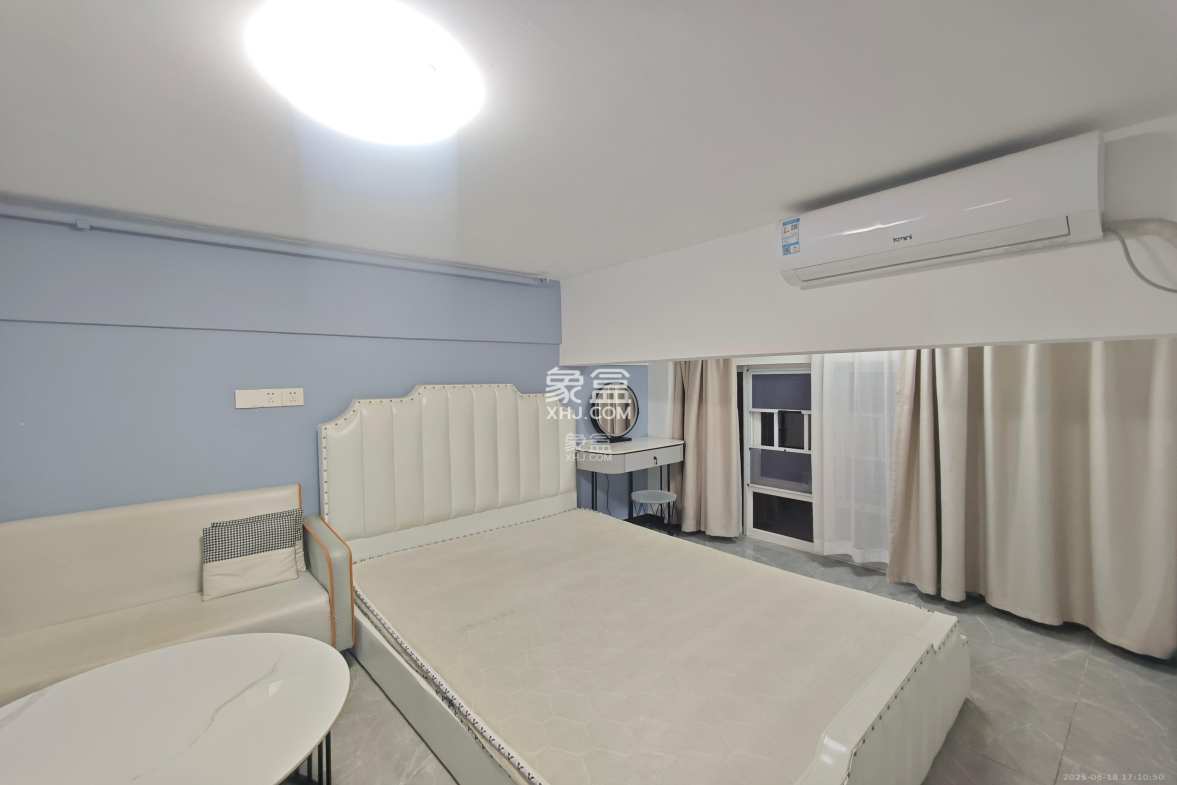 金地中交麓谷香颂(金地中交雅苑) 1室1厅1卫 1400.0元/月 金地中交麓谷香颂(金地中交雅苑) 1室1厅1卫 1400.0元/月室内图