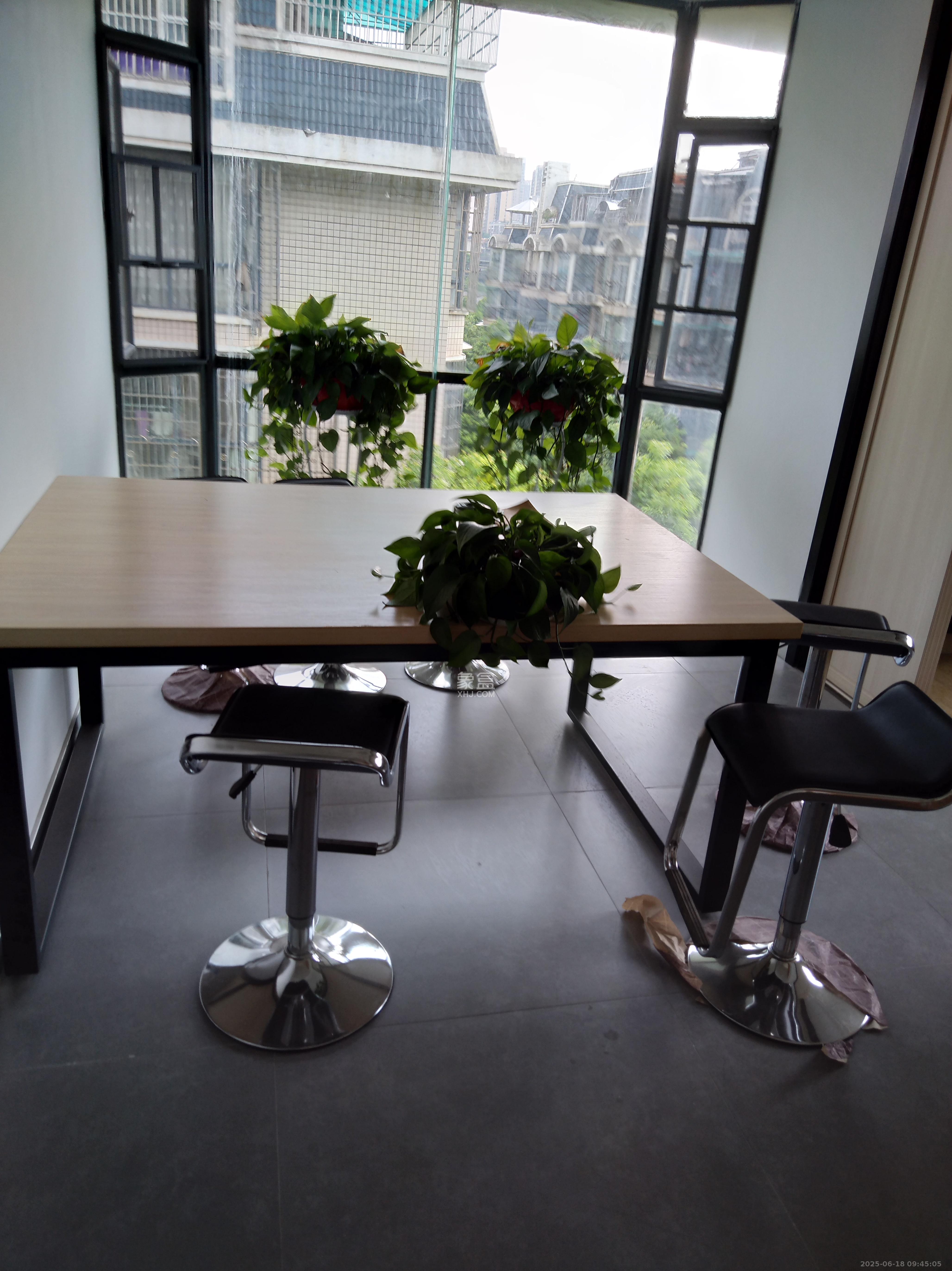 中江锦城  3室2厅1卫    3000.0元/月 中江锦城  3室2厅1卫    3000.0元/月室内图