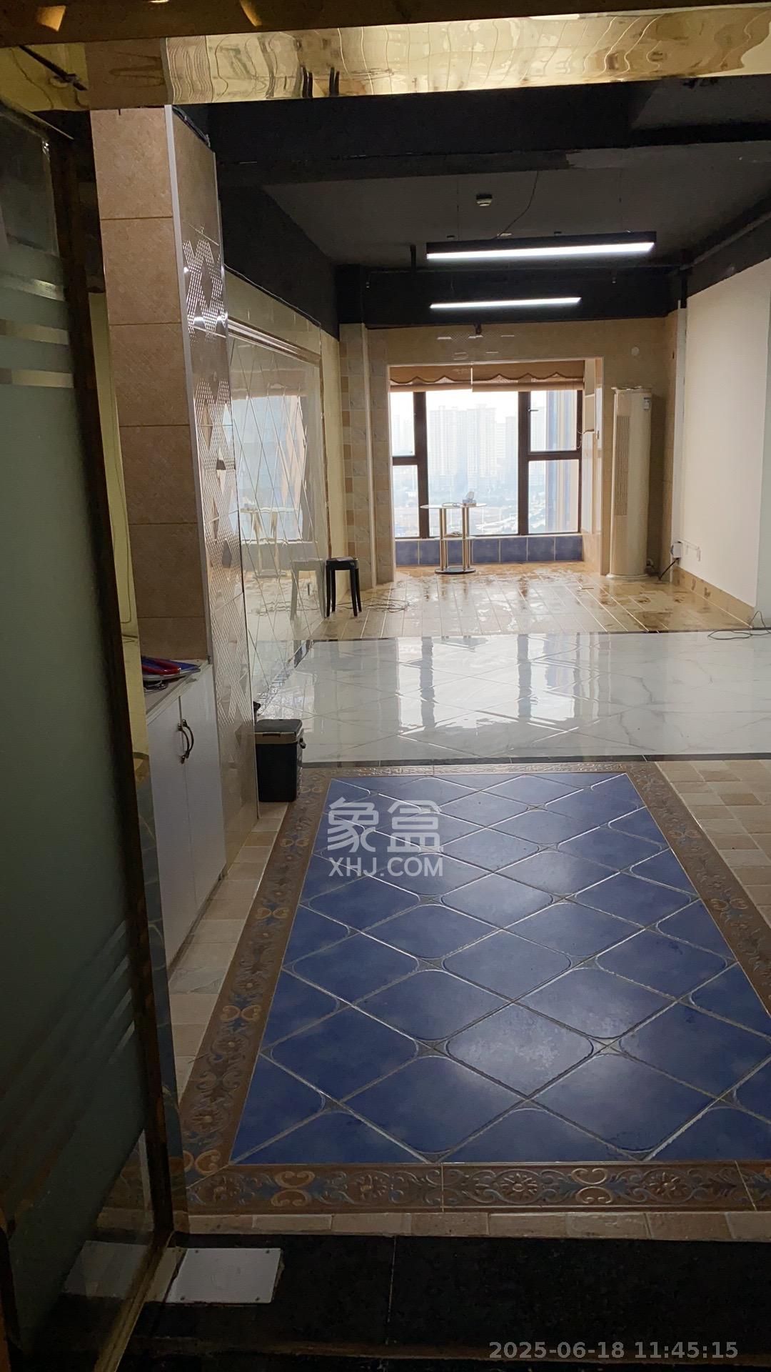 高升时代广场（冠铭商务中心）  1室1厅1卫    3000.0元/月室内图