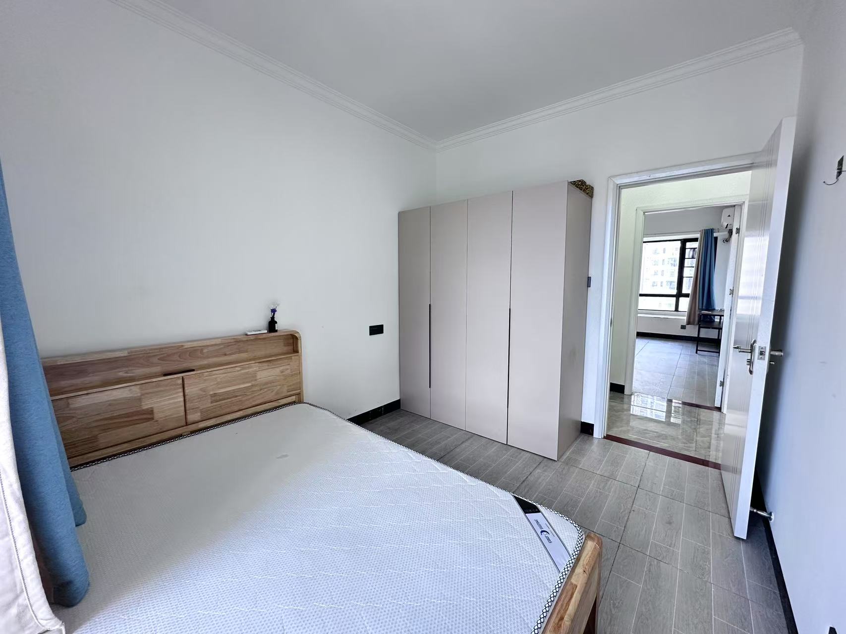 锦地翰城四期 3室2厅2卫 3300.0元/月 锦地翰城四期 3室2厅2卫 3300.0元/月室内图